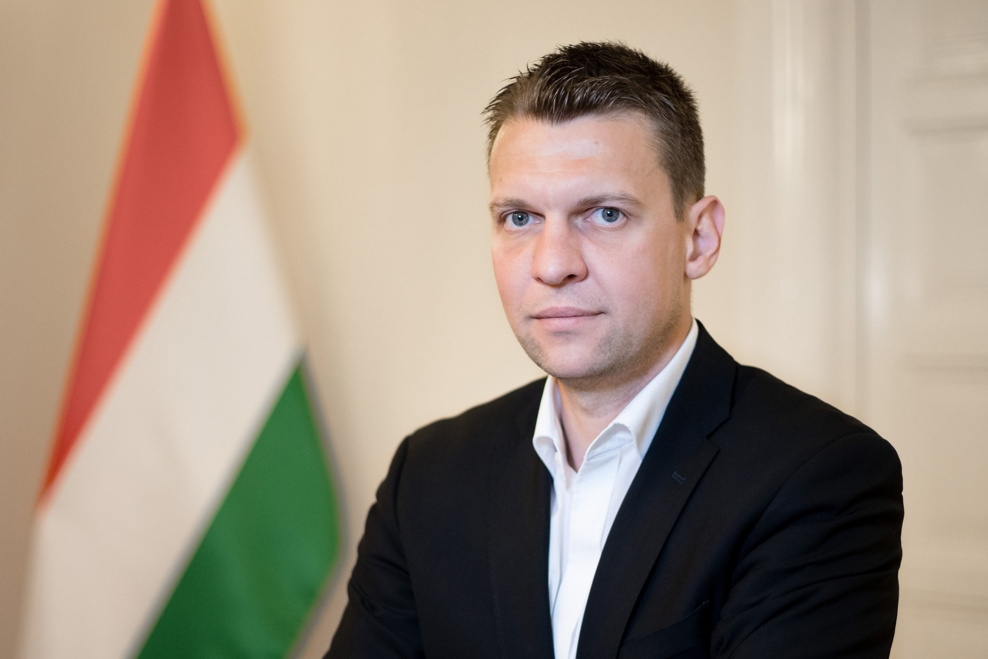Menczer Tamás: A mi táborunk a legelszántabb