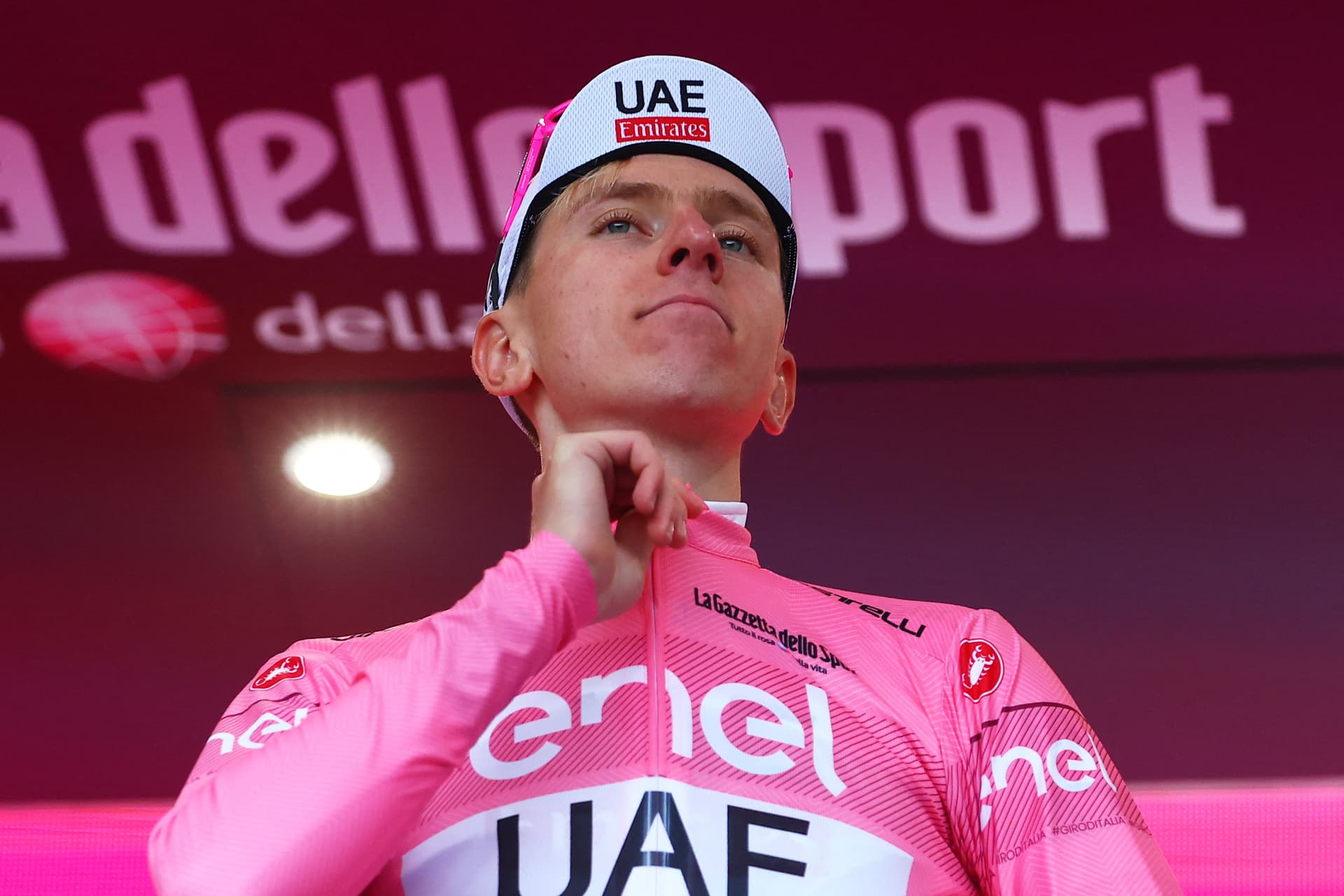 Giro d’Italia – Pogacar hegyi befutós sikerével átvette a rózsaszín trikót