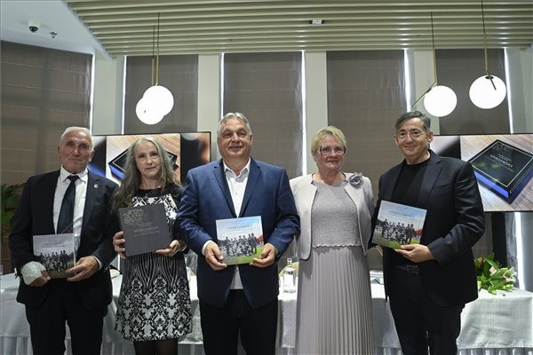 Orbán Viktor: Múlt nélkül nincs jövője a magyar futballnak