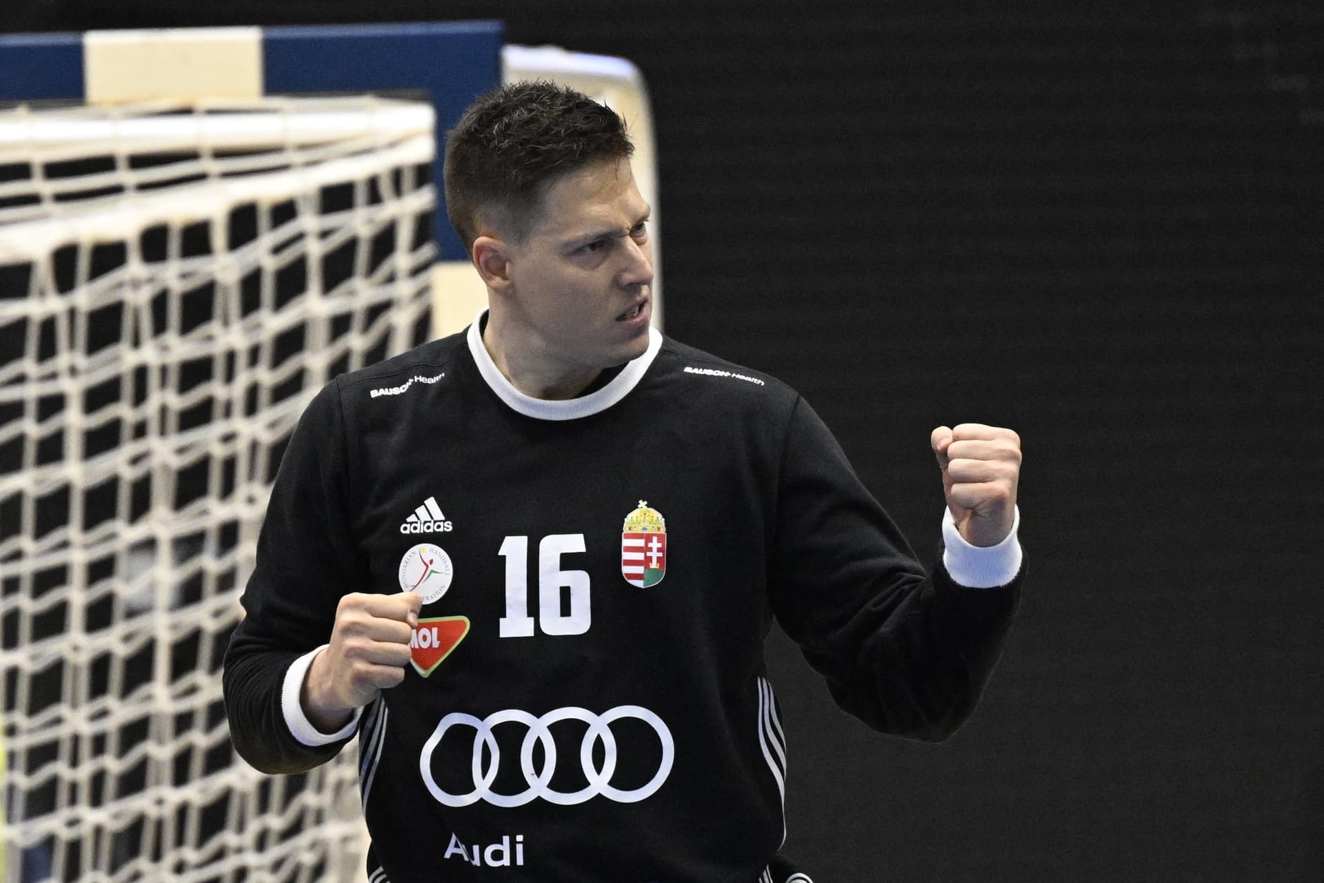 Mikler Roland hosszabbított a Szegednél