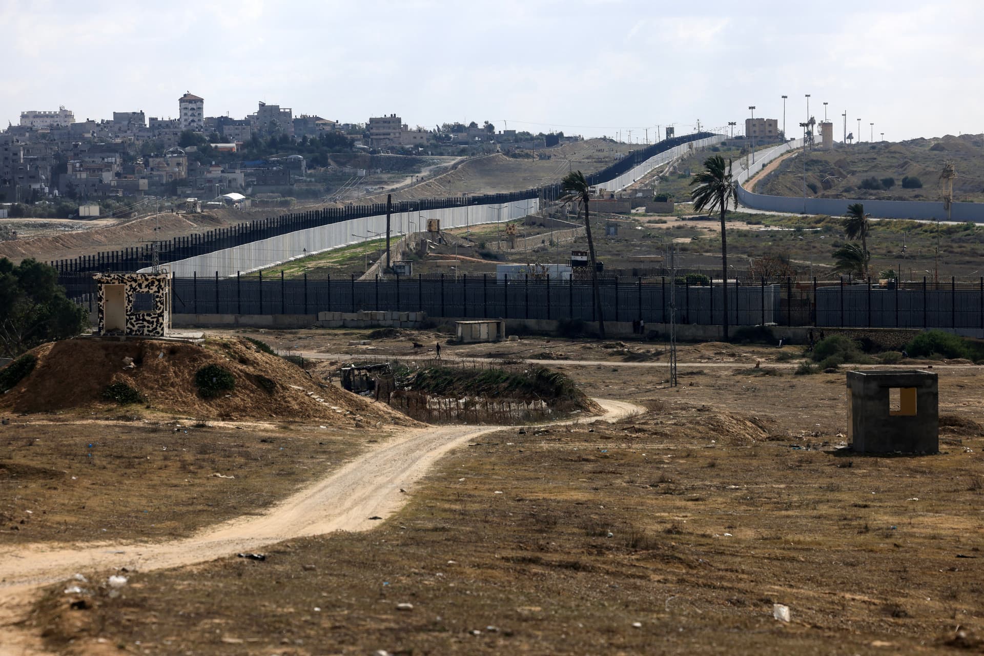Izrael elfoglalta a Gázai övezet Egyiptommal szomszédos sávját