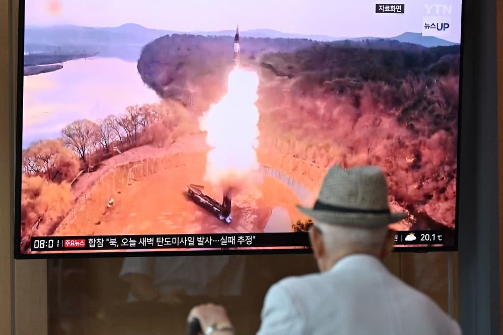 Észak-Korea a tűzzel játszik