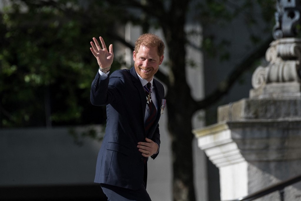 Harry herceggel így próbált békülni a családja