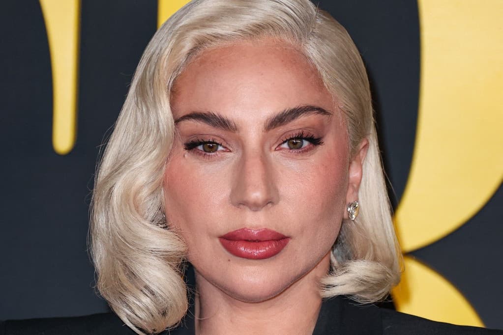 Lopással vádolják Lady Gagát az oroszok