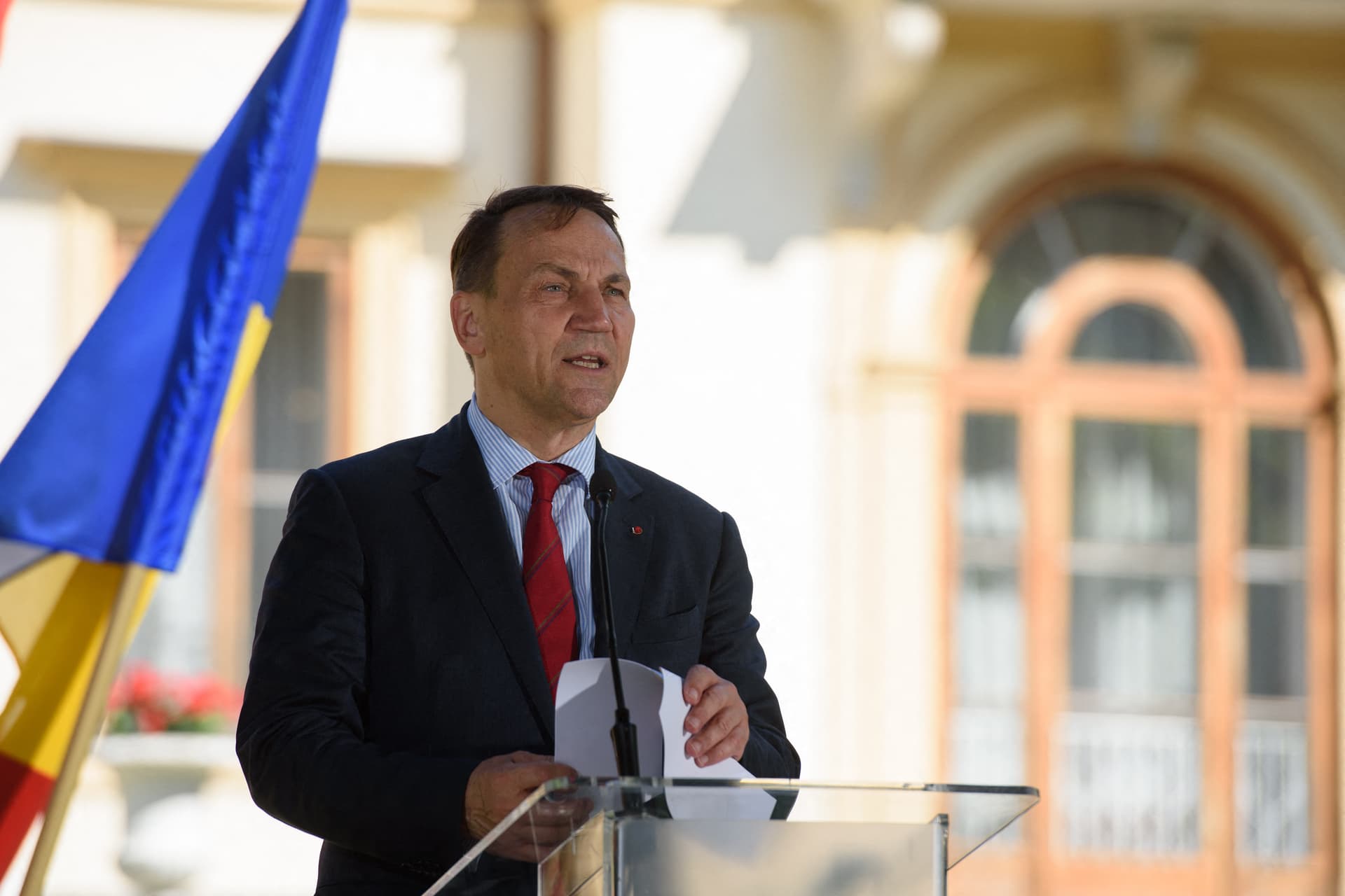 Lengyelország felszámolja az EBESZ-t