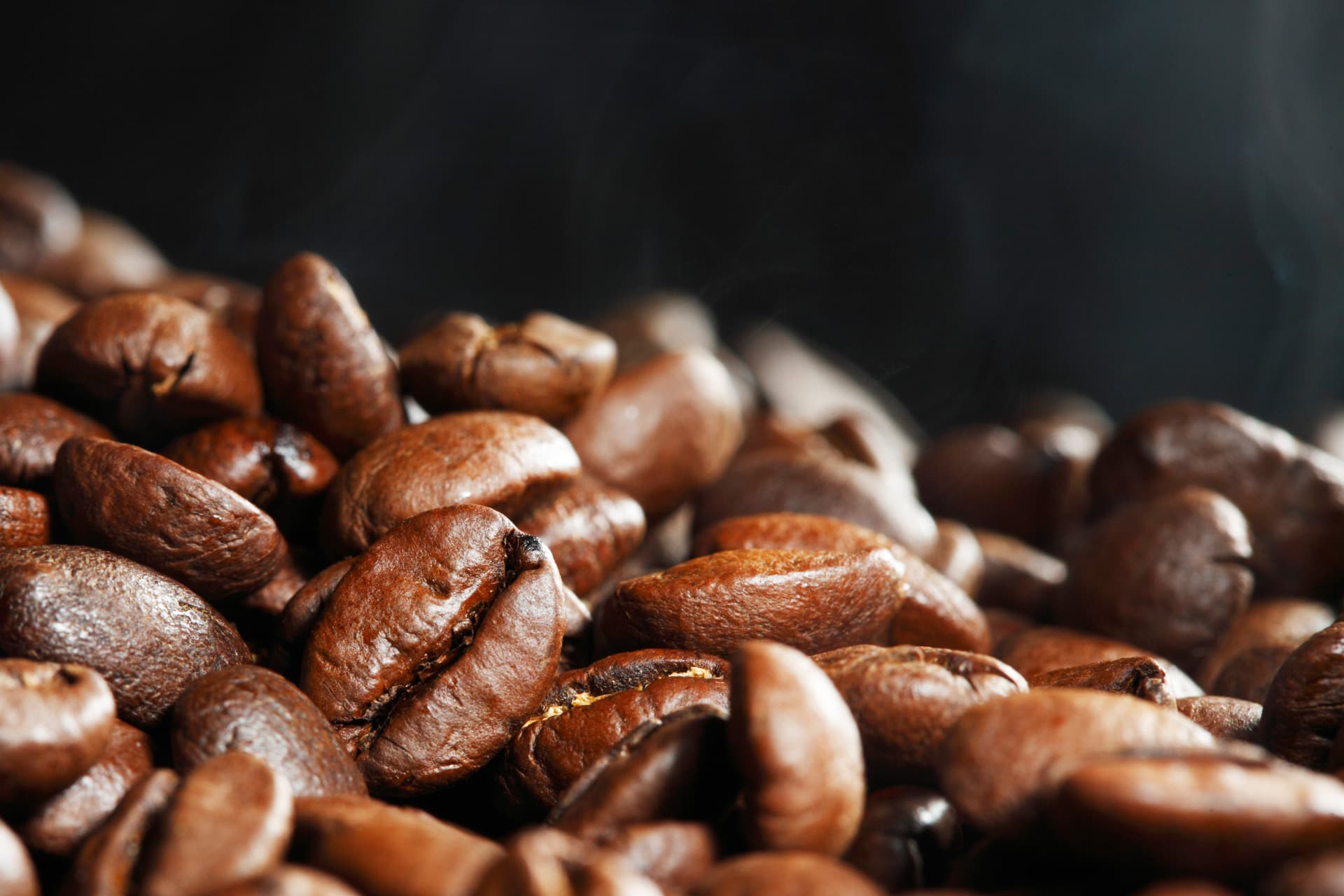 A koffein érdekes hatással van a Parkinson-kóros betegek agyára