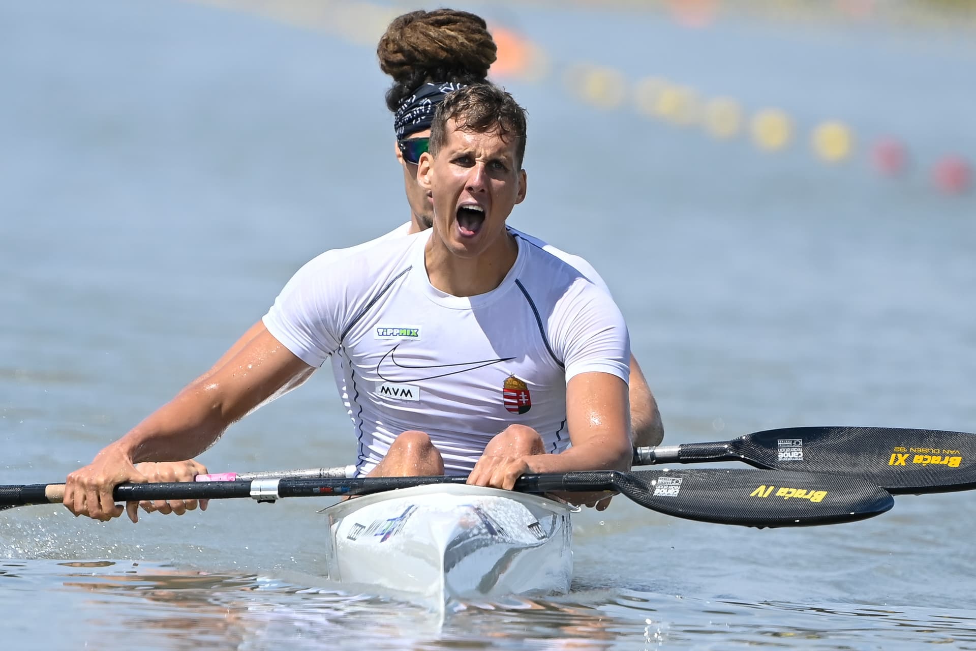 Egy-egy arany és bronz 200 méteren