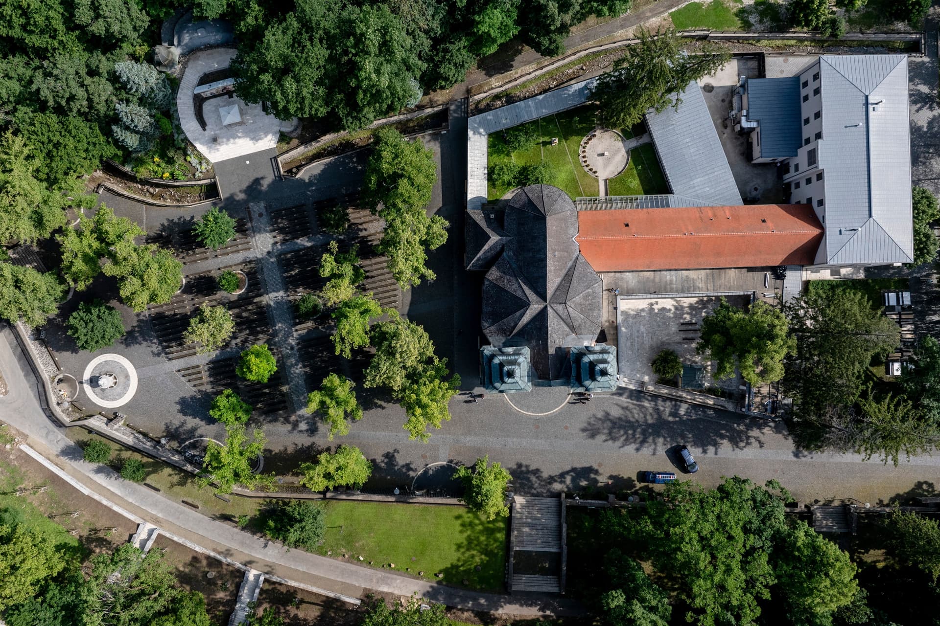 Családbarát beruházásokat adtak át Nógrádban