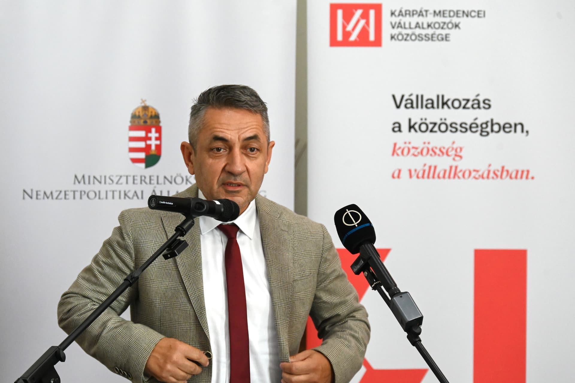 A magyar gazdaságot erősíti a Magyarországon kívüli Kárpát-medencei vállalkozói réteg