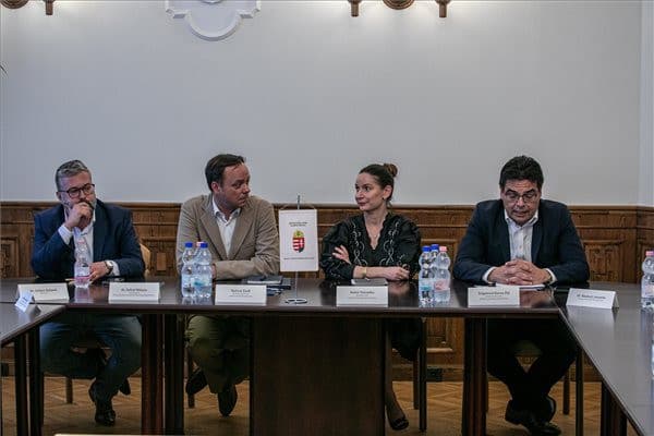 Kiemelt figyelem a fogyatékossággal élők egyenlő esélyeinek biztosítására