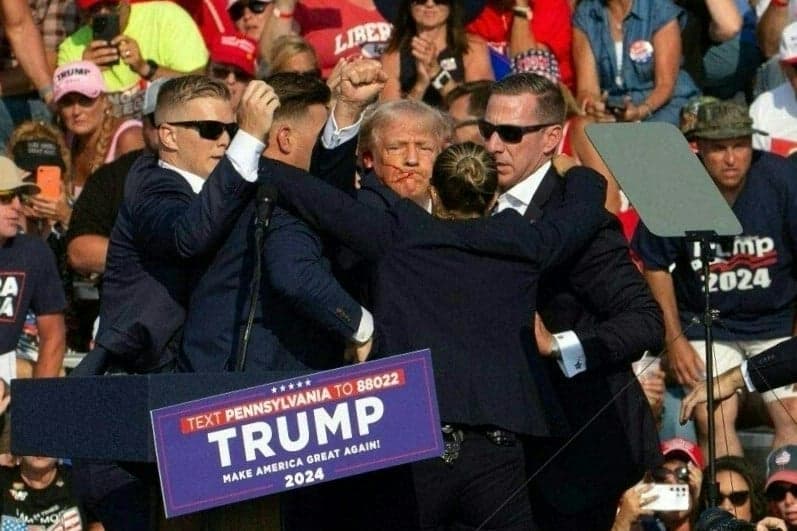 Trump elárulta, miért fordította el a fejét a lövés előtt