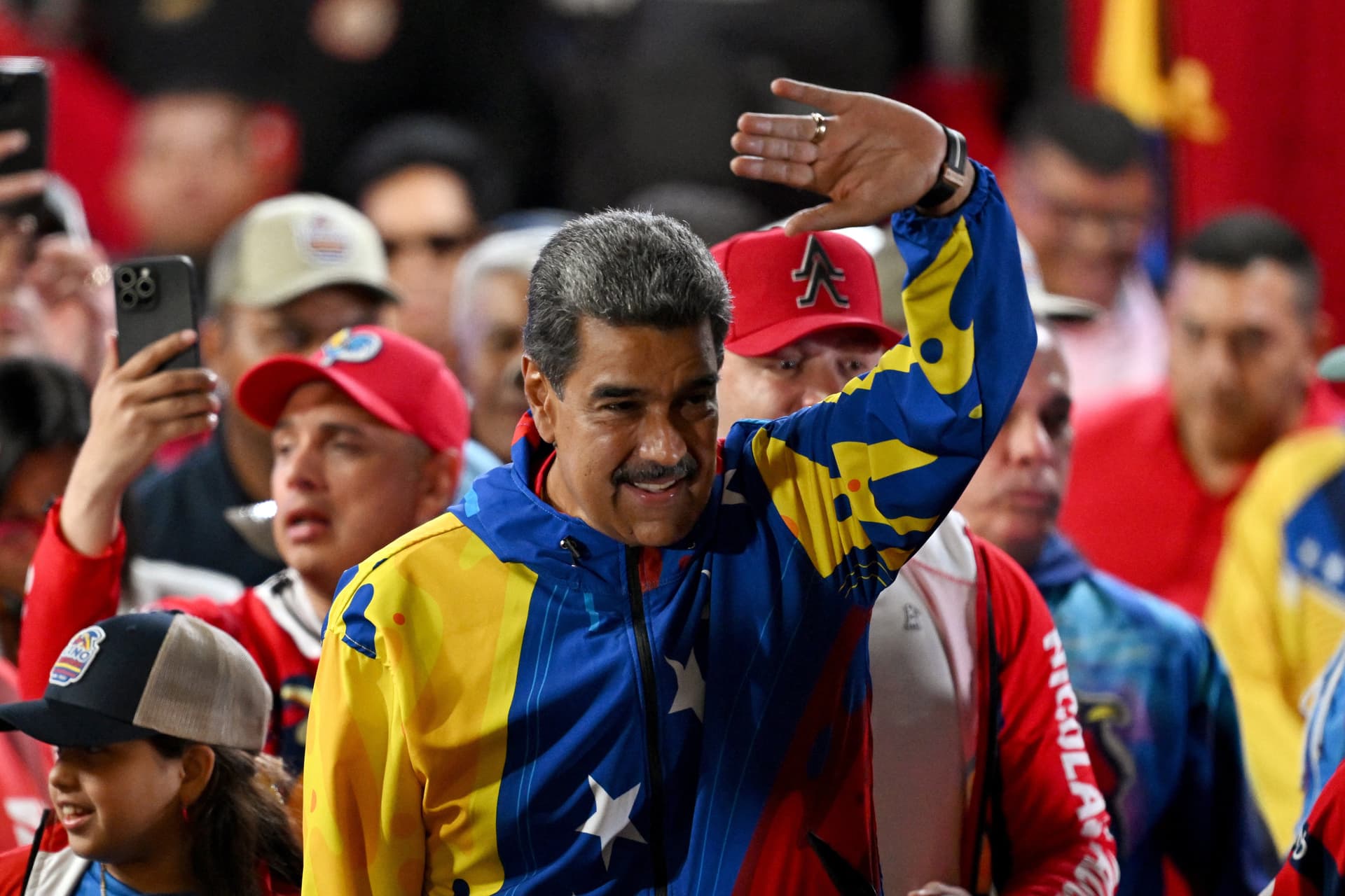 Megosztottak a latin-amerikai országok Maduro újraválasztása ügyében