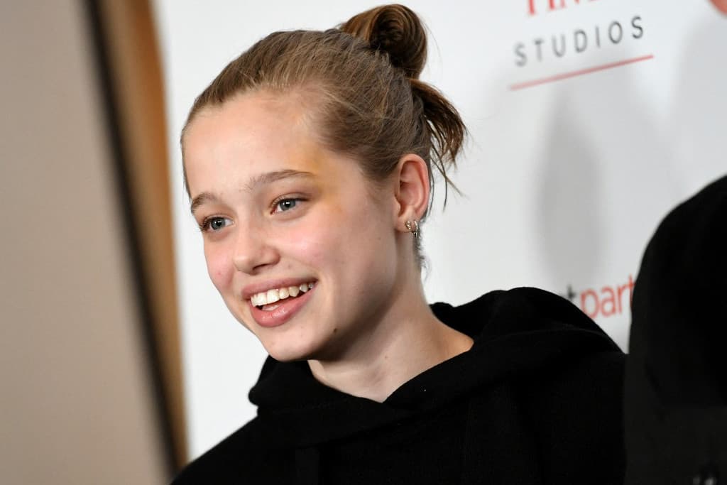 Shiloh Jolie-Pitt egyelőre kénytelen megtartani apja vezetéknevét