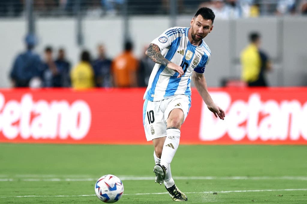 Francia–amerikai futballcsata Marseille-ben