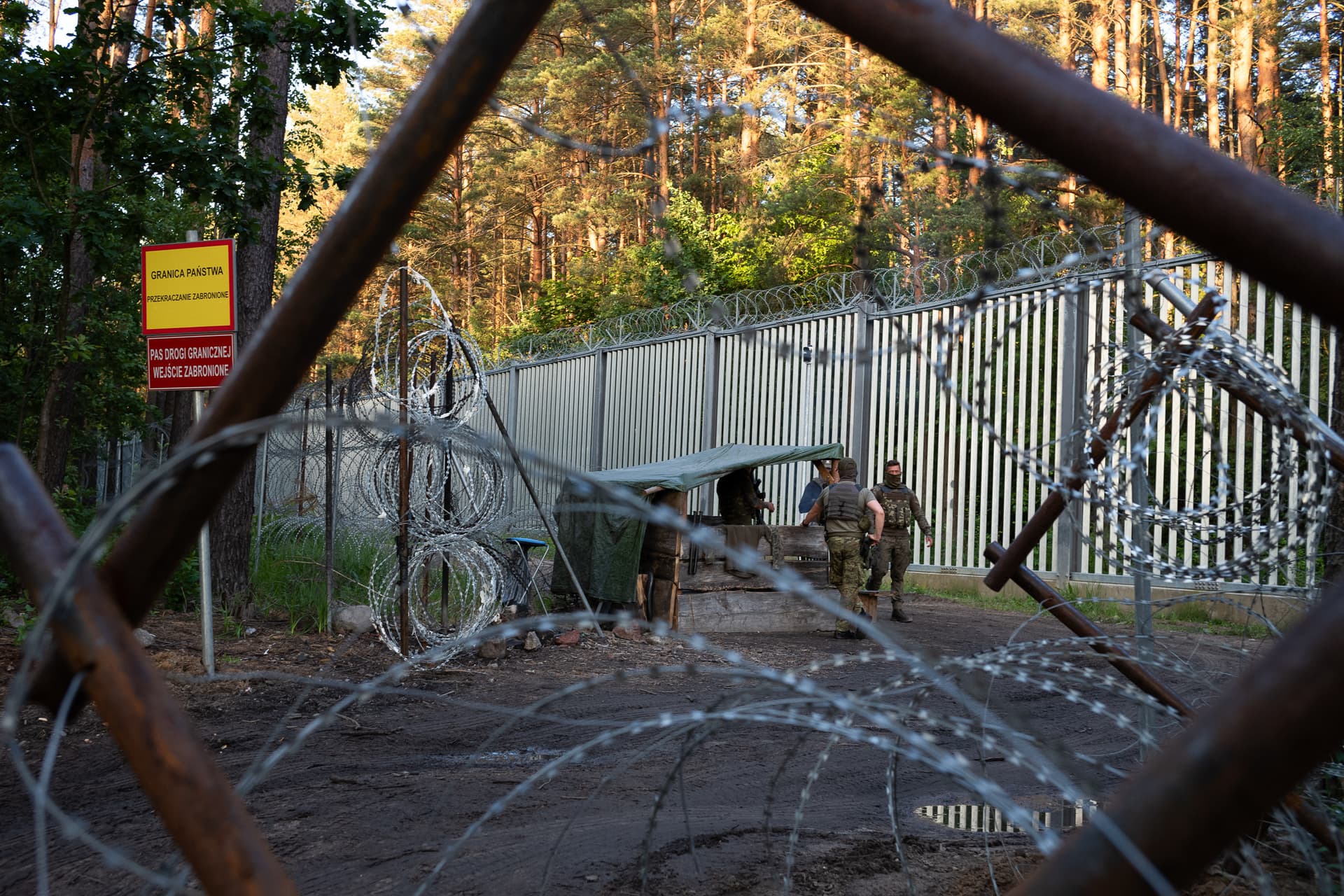 Varsó ki akarja iktatni hazánkat a nemzetközi politikából