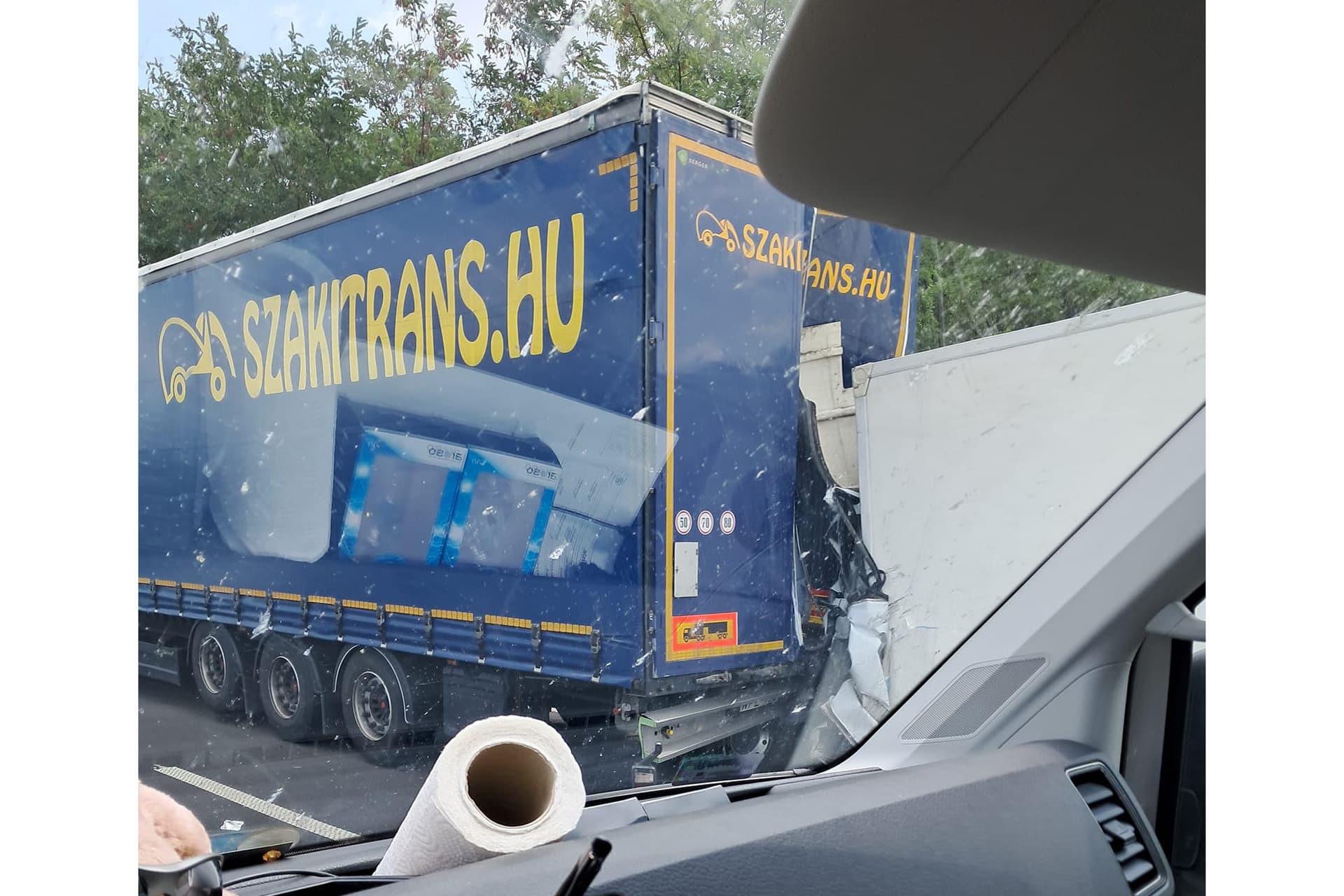 Tragikus baleset a Völgyhíd előtt