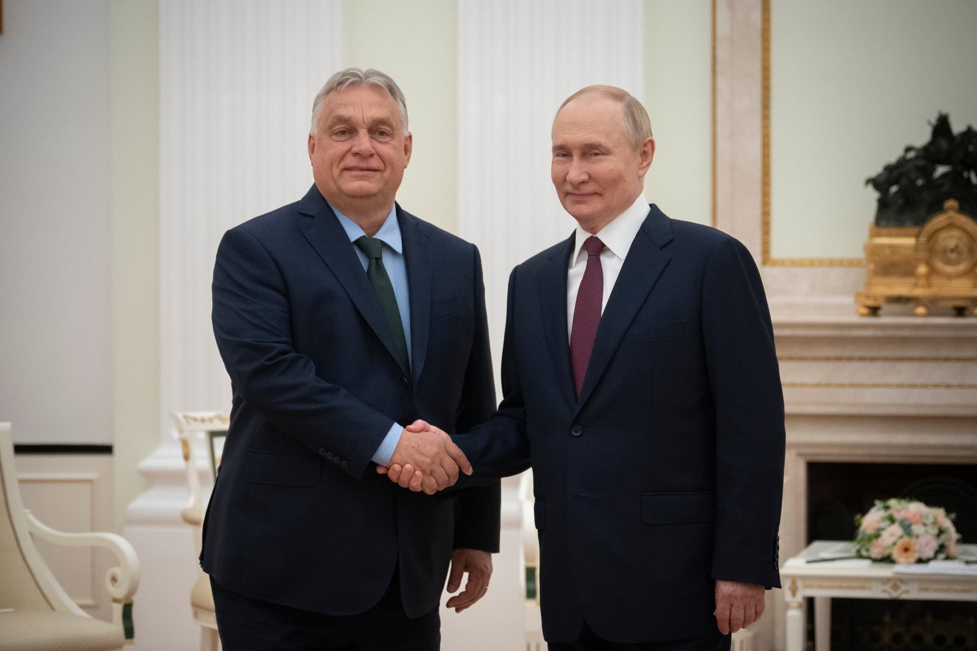 Orbán Viktor a békéről tárgyalt Vlagyimir Putyinnal + VIDEÓ