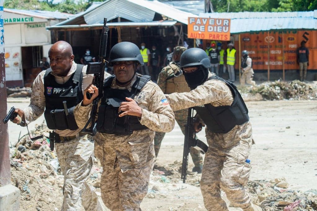 A Haiti rendőrség visszafoglalta a főváros legnagyobb kórházát
