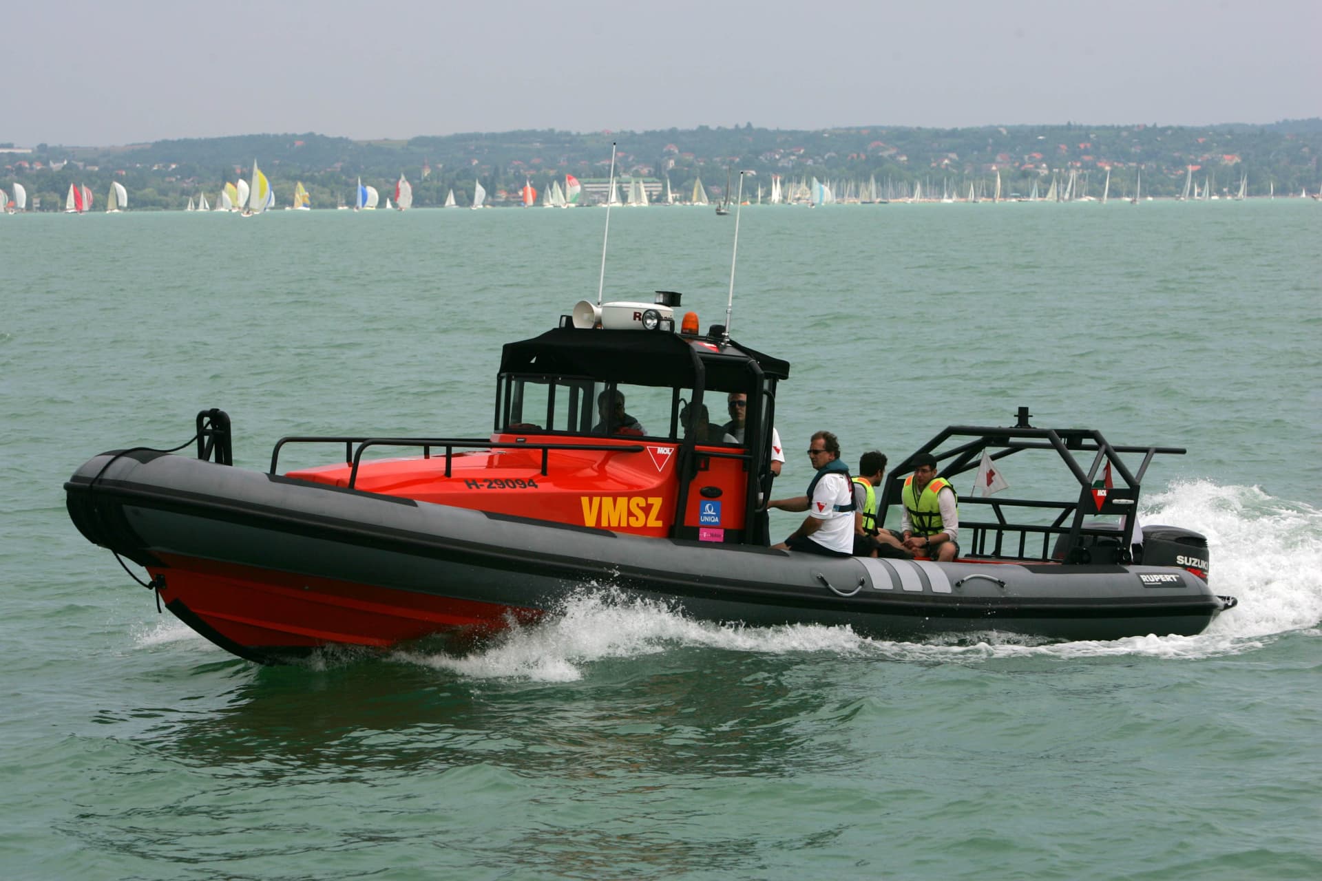 Megtalálták a Balatonban eltűnt kajakos holttestét