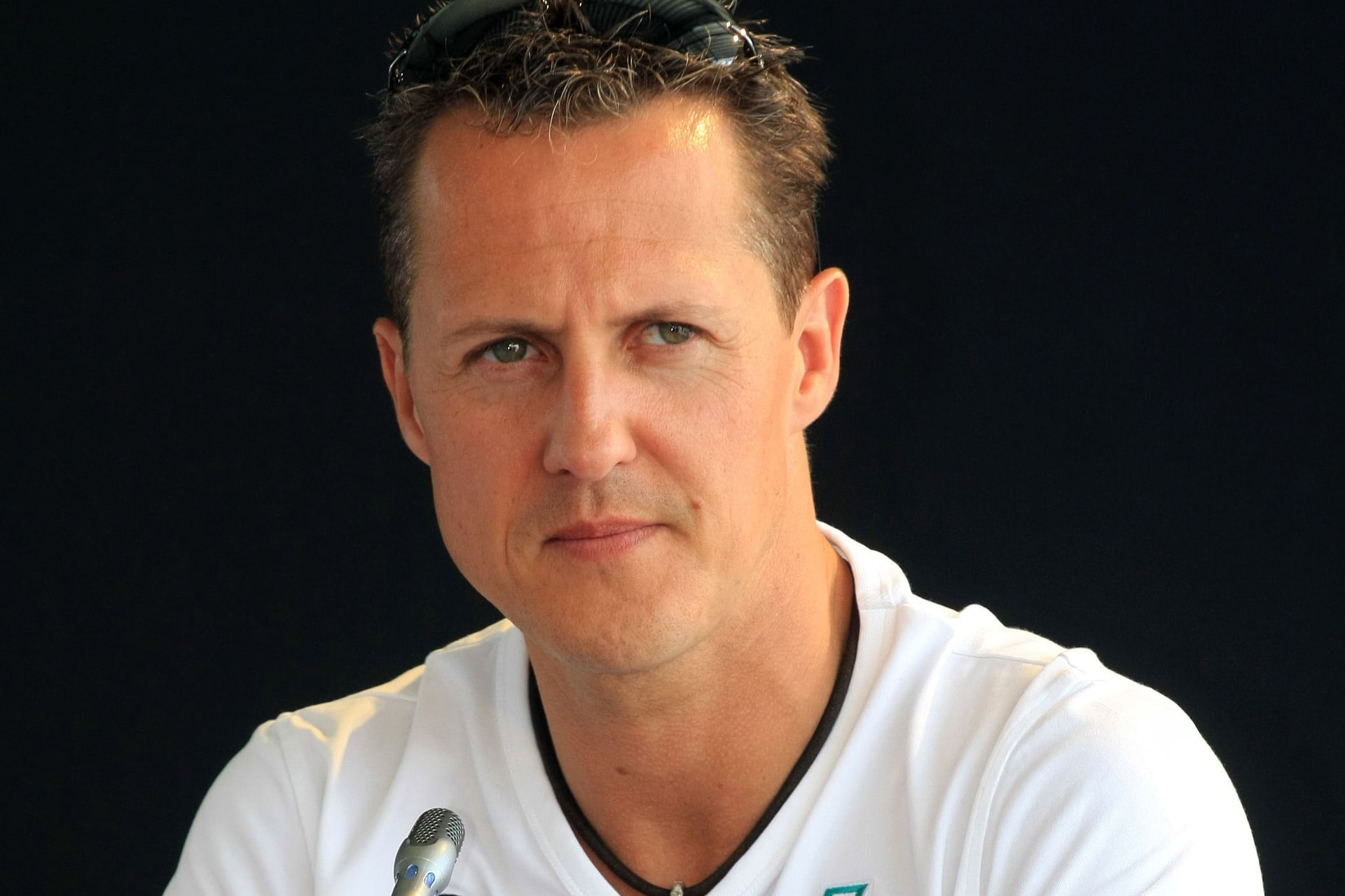 Tragikus hírekkel szolgált az idegsebész Michael Schumacher állapotáról