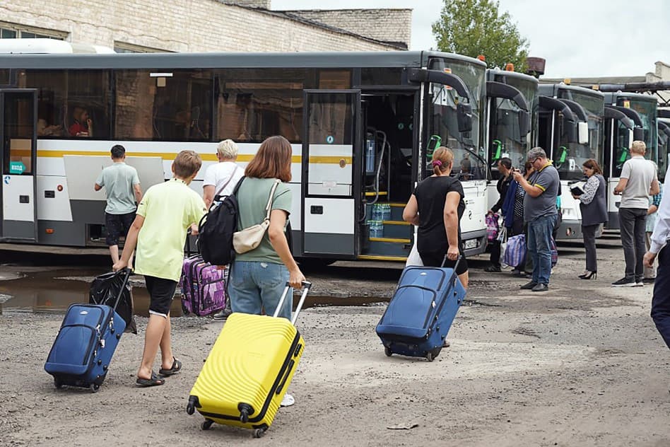 Evakuálni kényszerülnek az oroszok az ukrán továbbnyomulás miatt