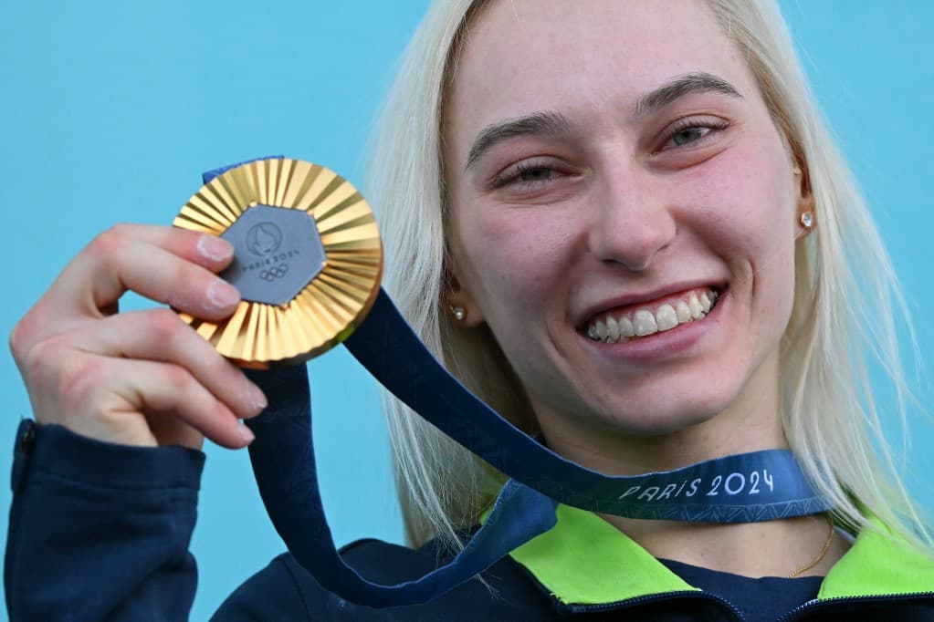 A címét megvédő Garnbret a sportmászás első kétszeres bajnoka