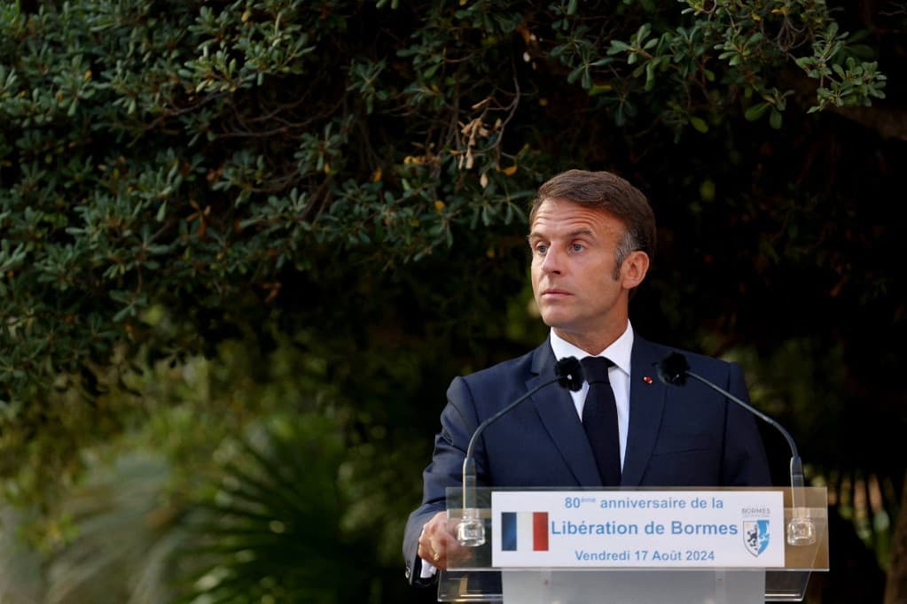 Macron hamarosan távozik hivatalából?