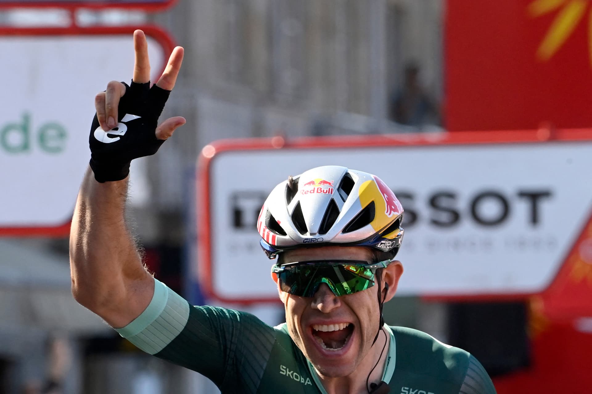 Vuelta: Harmadik szakaszsikerét aratta Wout van Aert