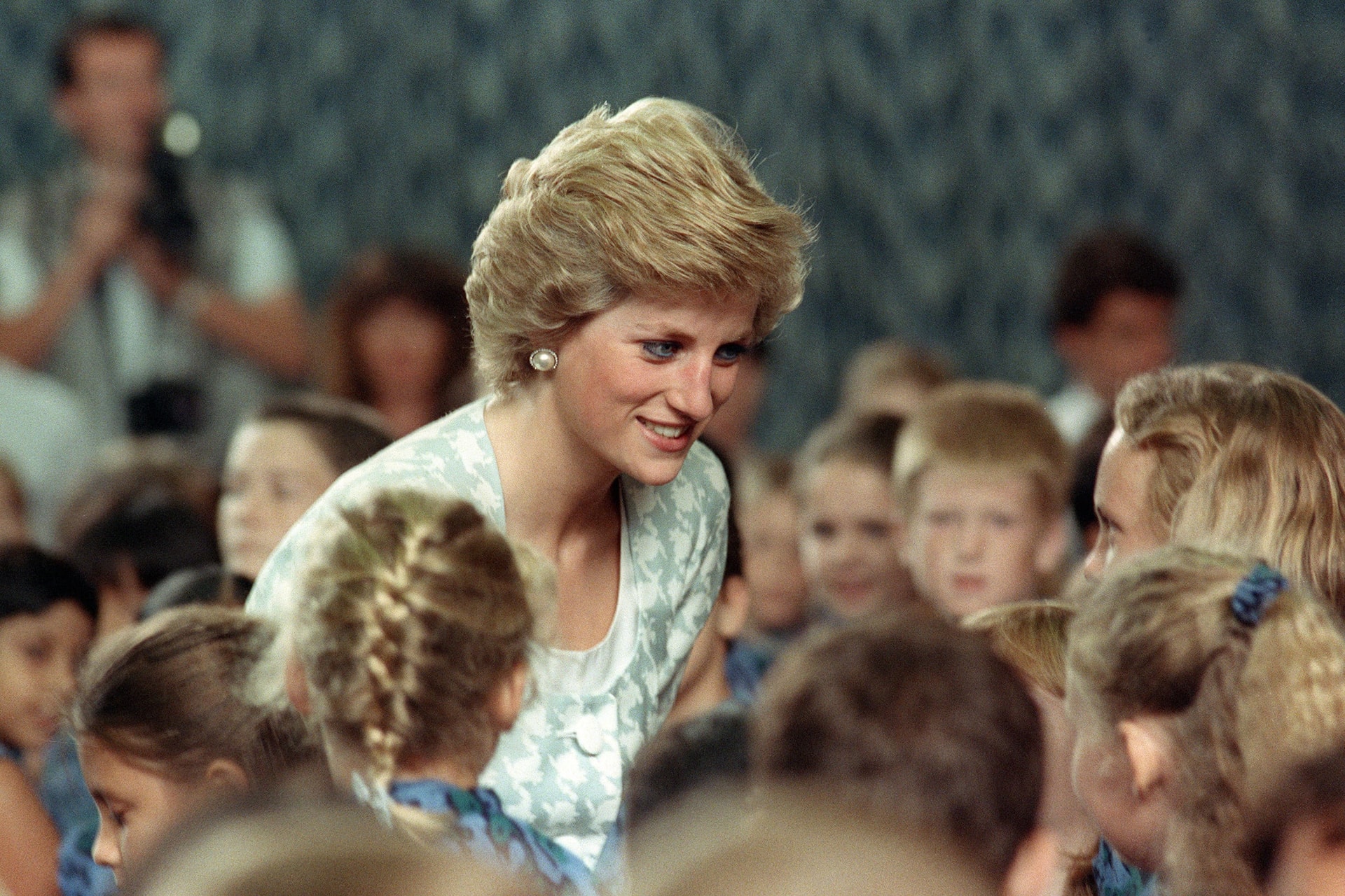 Ellopták Charles Spencer Diana hercegnőről szóló memoárját
