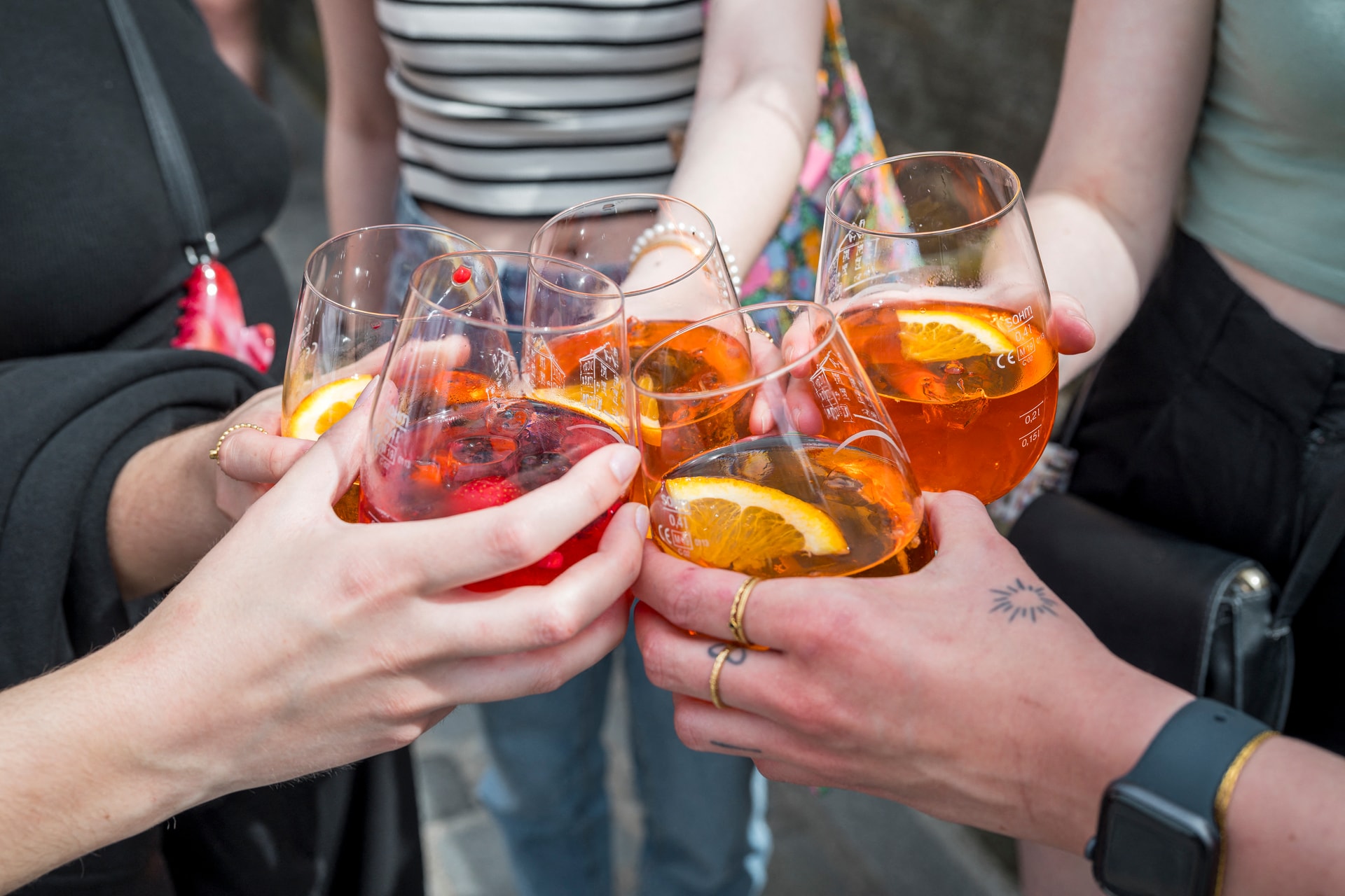 A gasztroenterológus felfedi, milyen dózisú alkohol okoz szervi károsodást