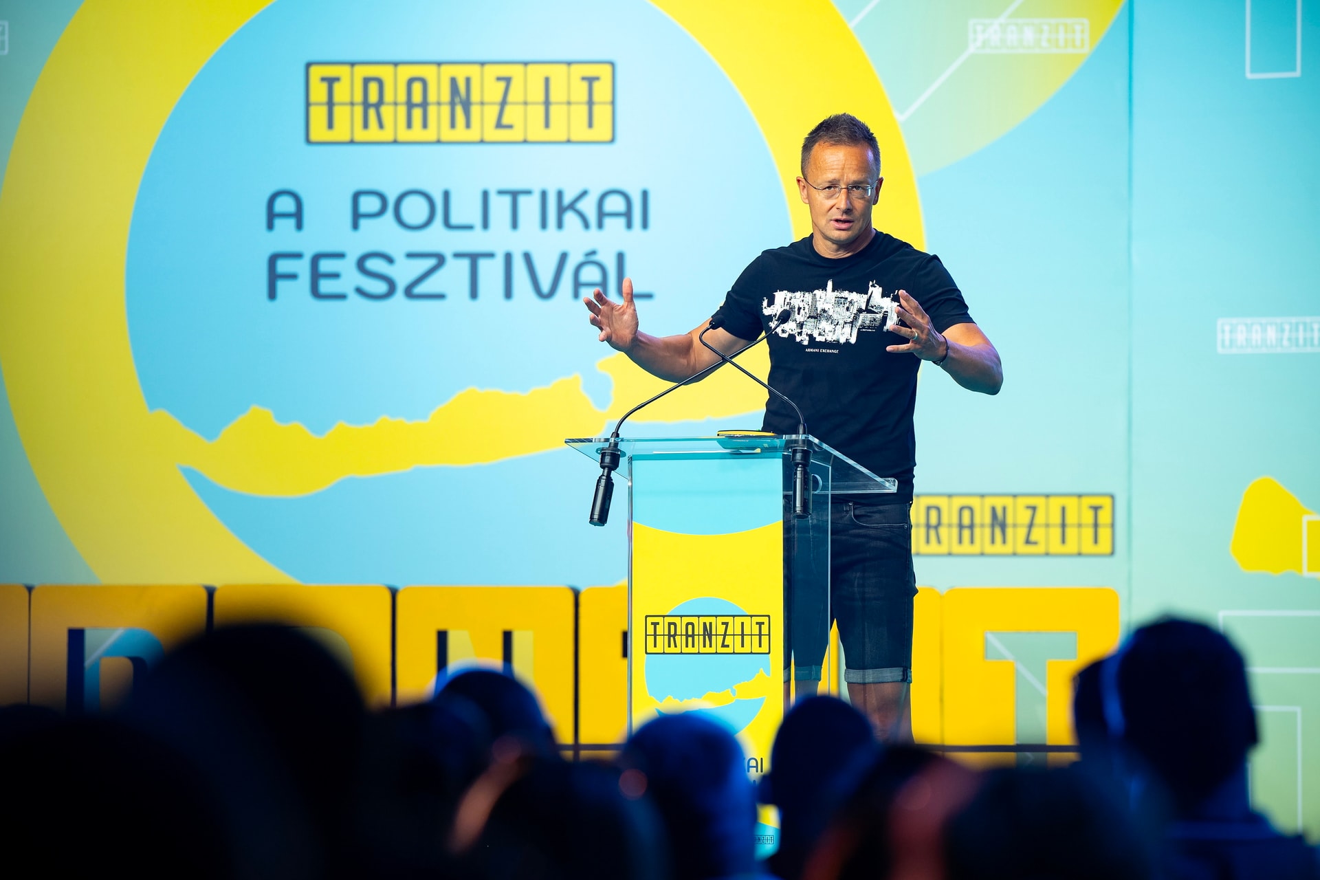 Szijjártó Péter: A szuverenitás az egyetlen sikeres út