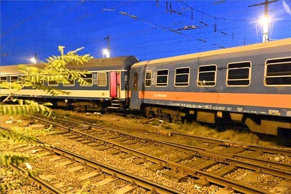 A Keleti pályaudvar továbbra sem indít és nem is fogad vonatokat