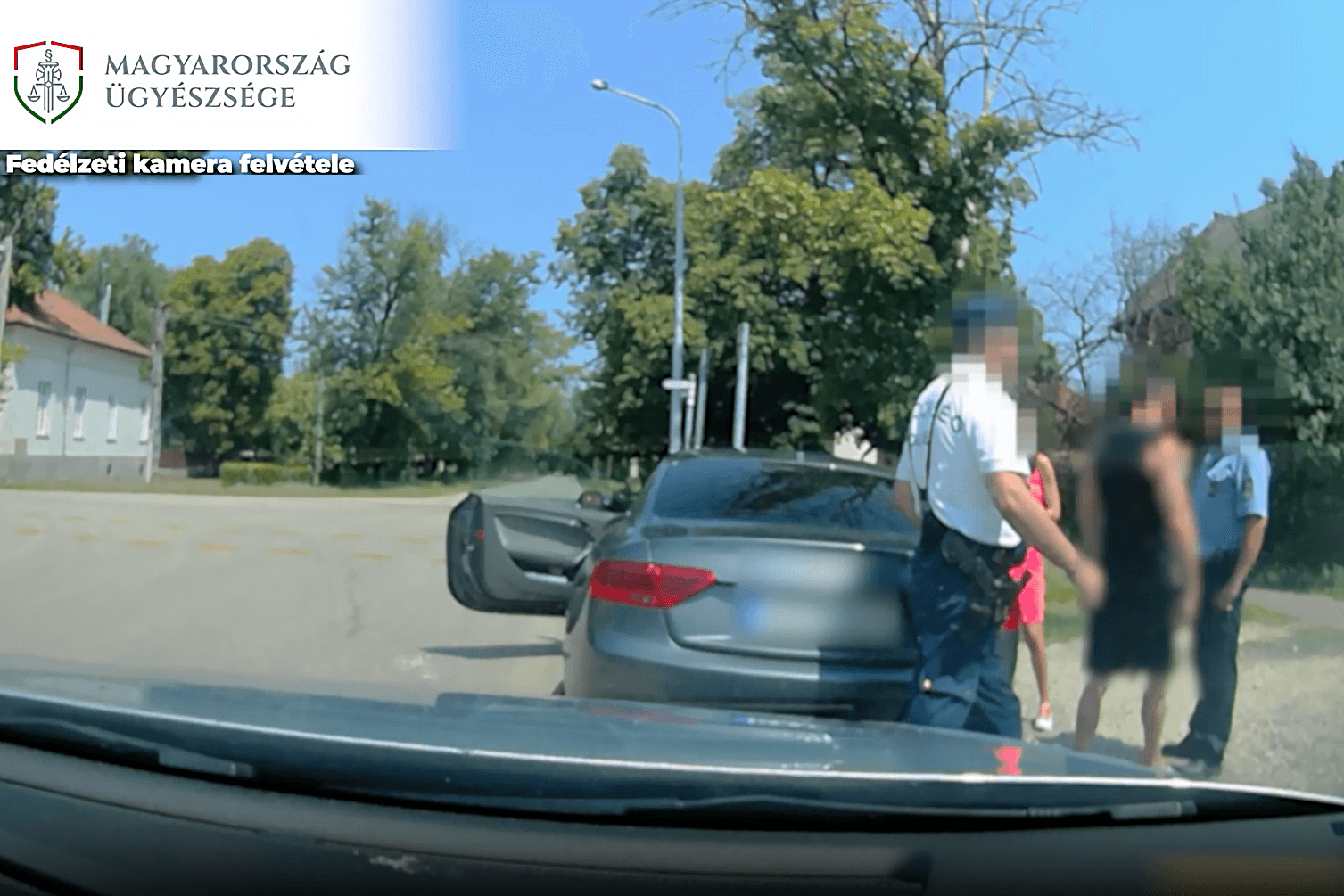 Mérgében megfejelte a rendőrt + VIDEÓ