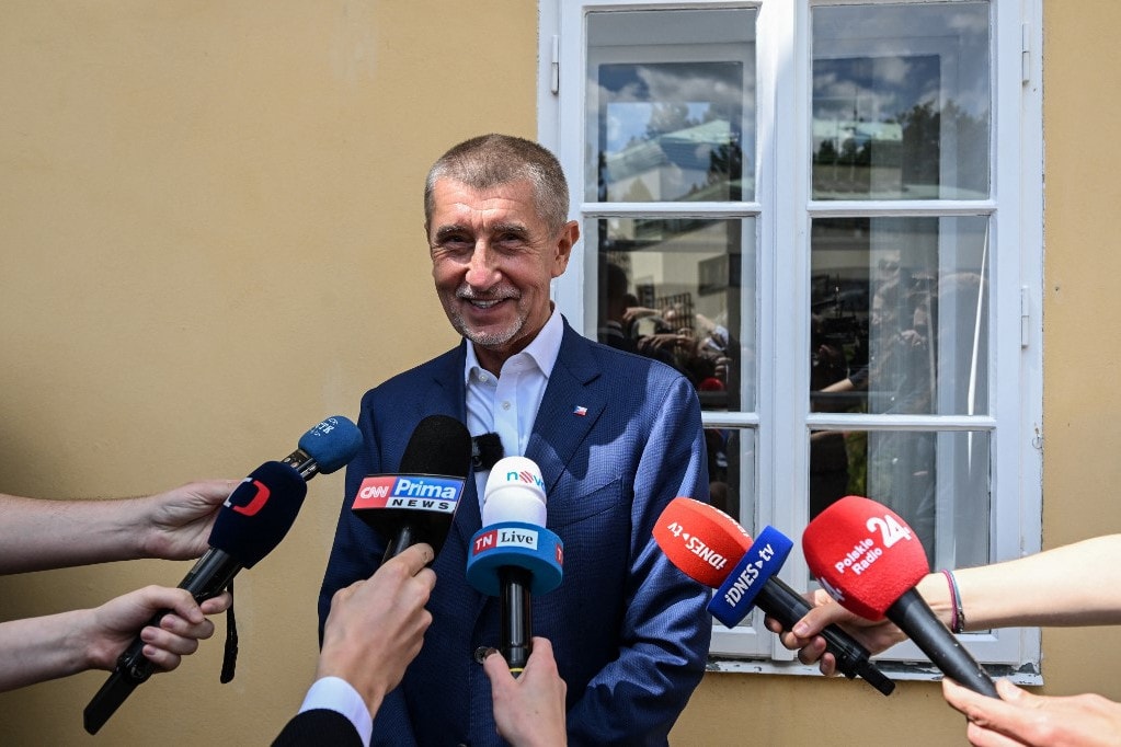 Andrej Babis ma Orbán Viktor politikáját valósítja meg Csehországban