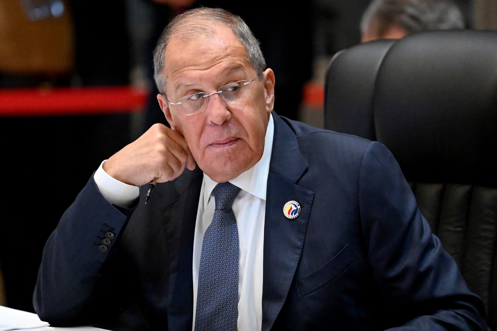 Lavrov: Elnyeri méltó büntetését, aki eszkalálni próbálja az ukrajnai szembenállást