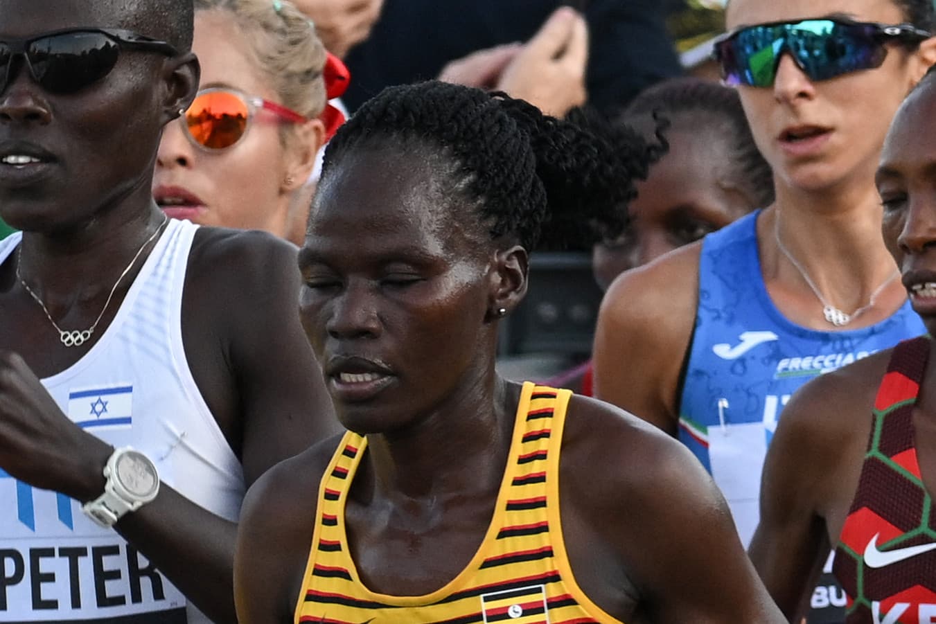 Meghalt a benzinnel felgyújtott ugandai maratonfutó gyilkosa is