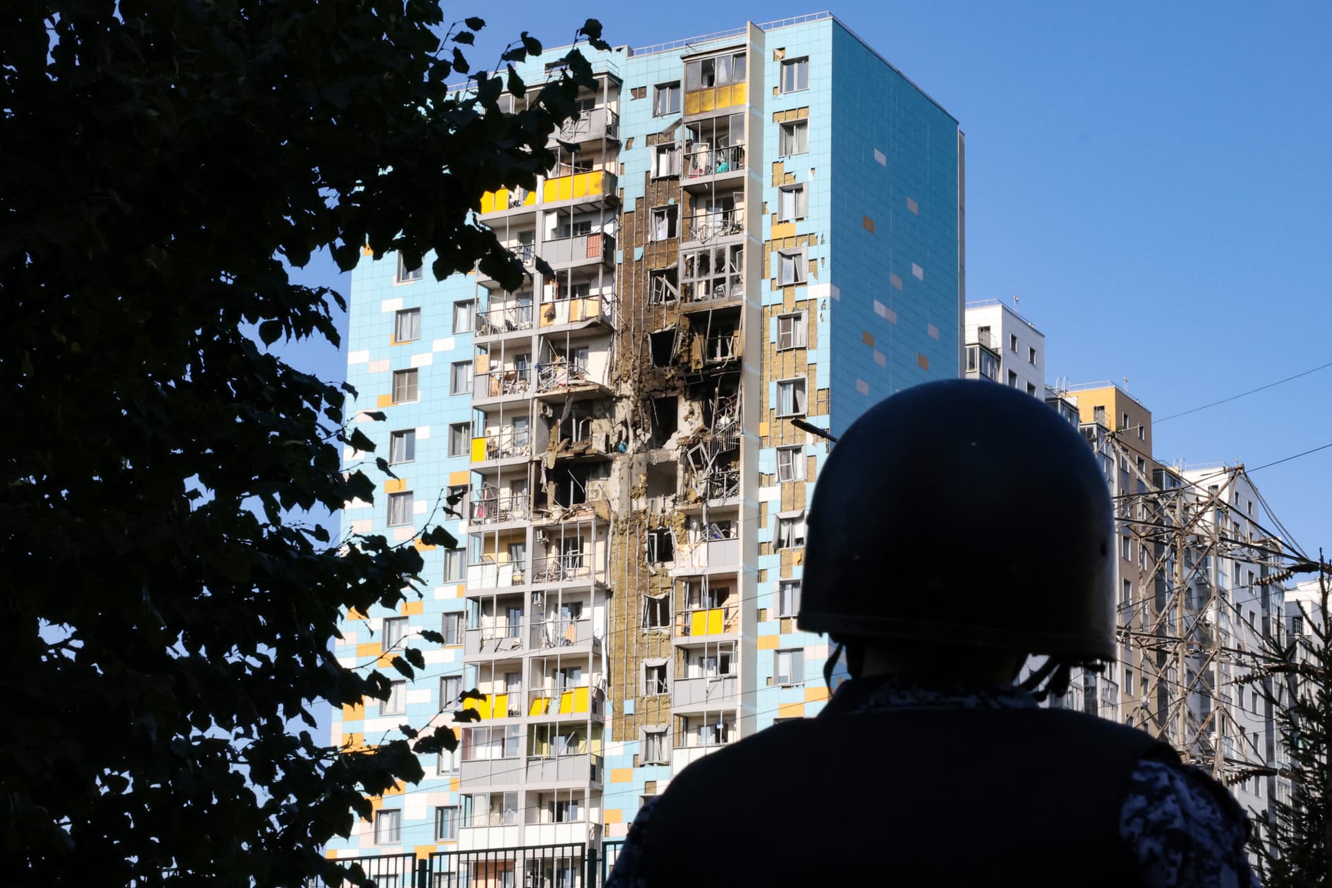 Ukrán dróntámadás miatt evakuálnak egy orosz várost