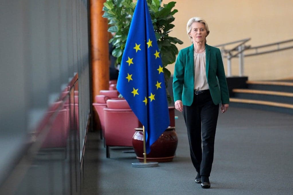 Ursula von der Leyen Lengyelországba látogat