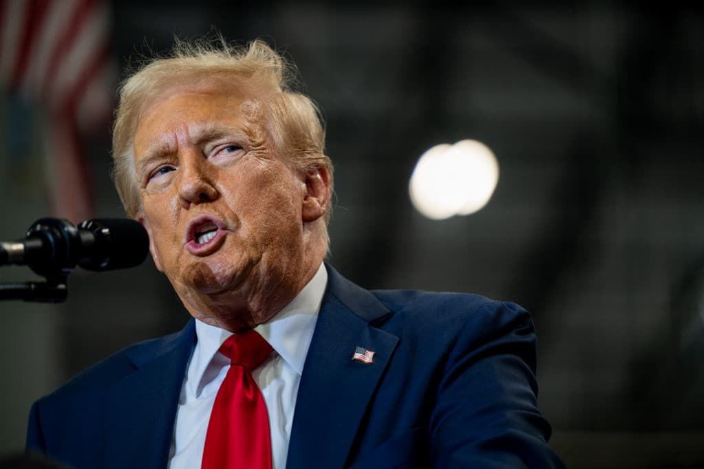 Trump élesen bírálta Zelenszkij amerikai látogatását