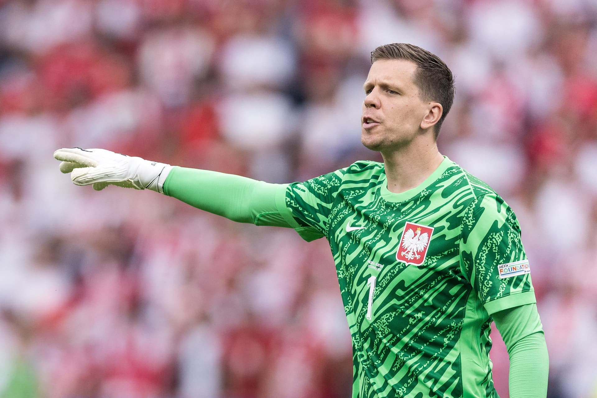 A visszavonult Szczesny segítheti ki a Barcelonát