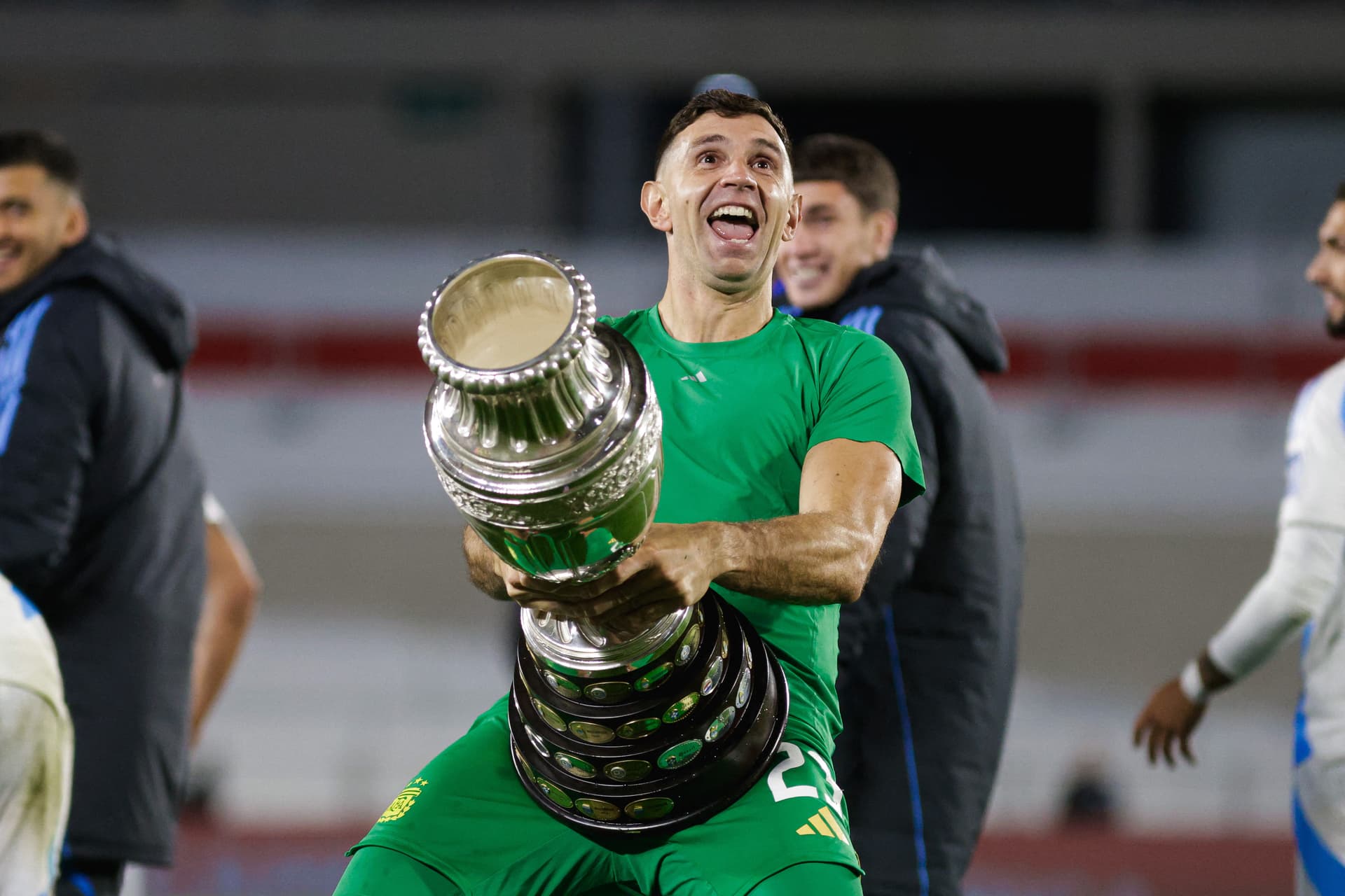 Botrányos tréfa miatt büntetett a FIFA