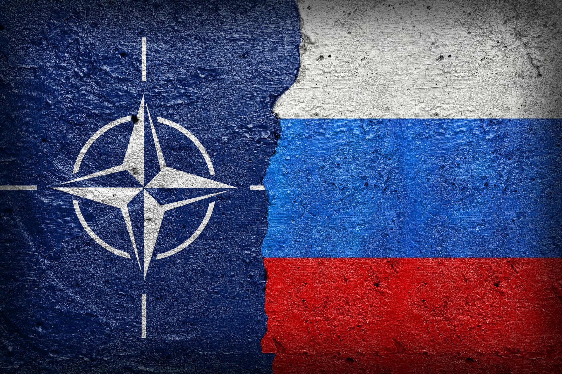 Moszkva „veszélyes játéknak” nevezi a NATO-központ elhelyezését Oroszország határai közelében