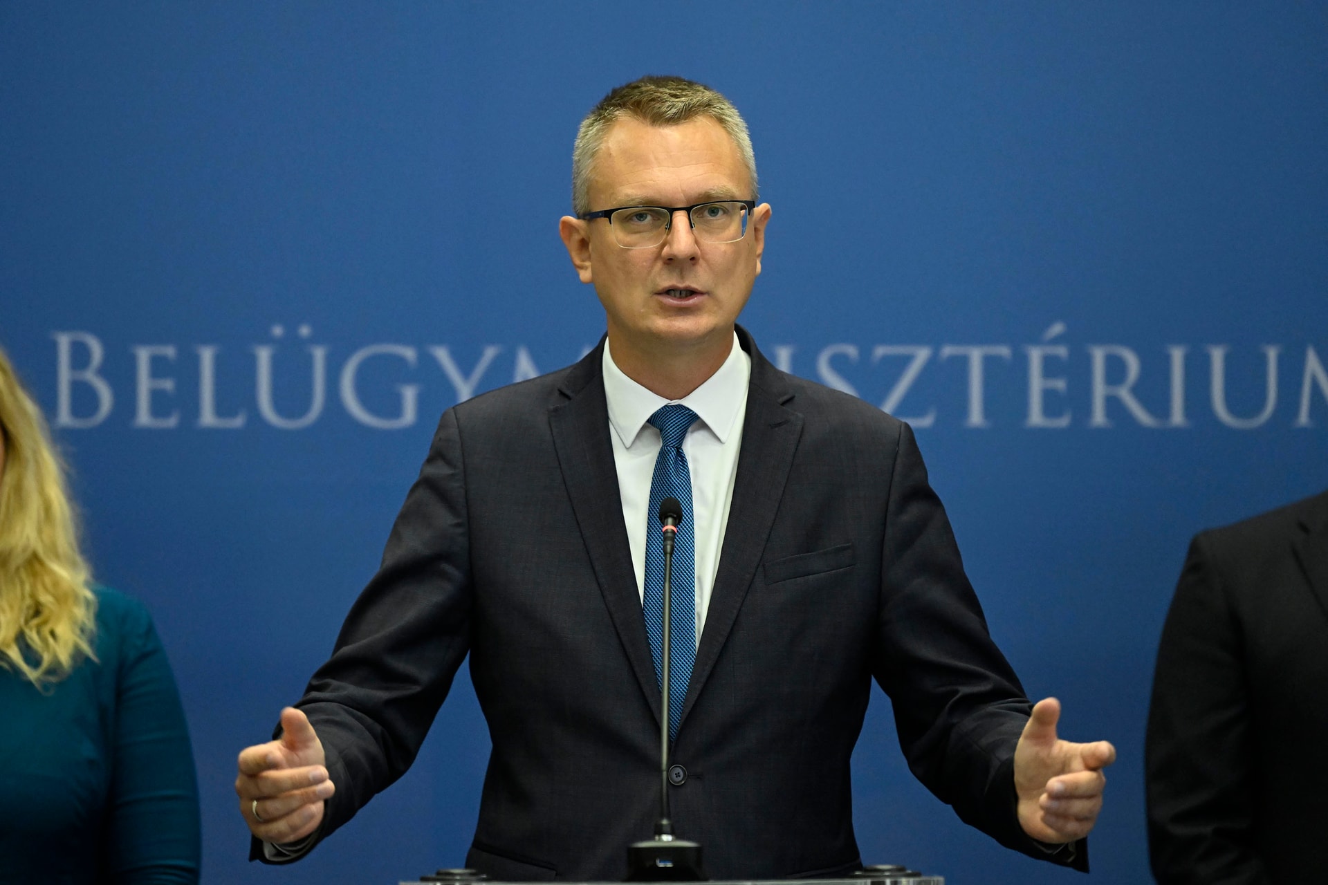 Rétvári Bence: Kettős mércét alkalmaz az Európai Unió