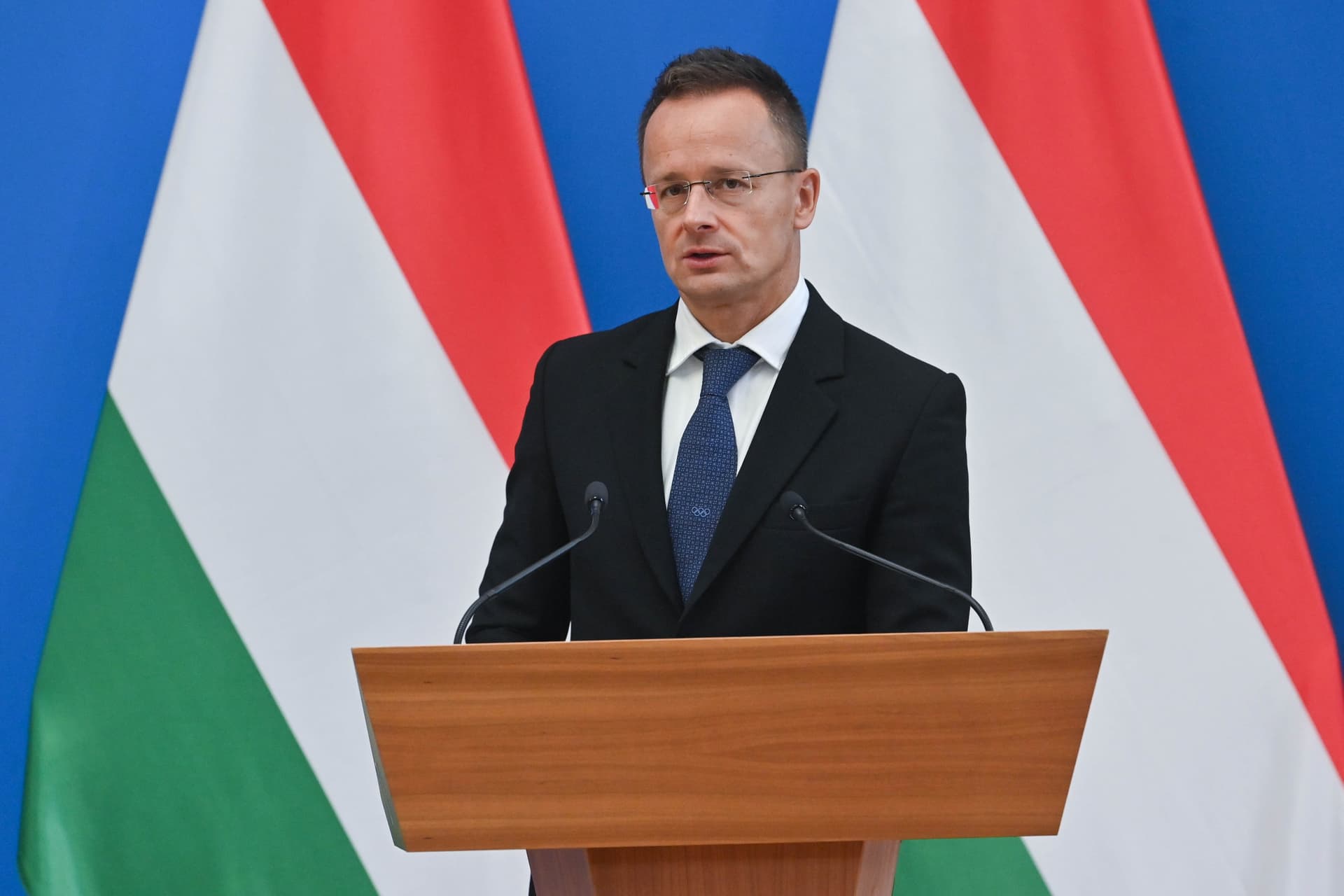 „Hajtóvadászat folyik a migrációt elutasító politikusokkal és kormányokkal szemben”