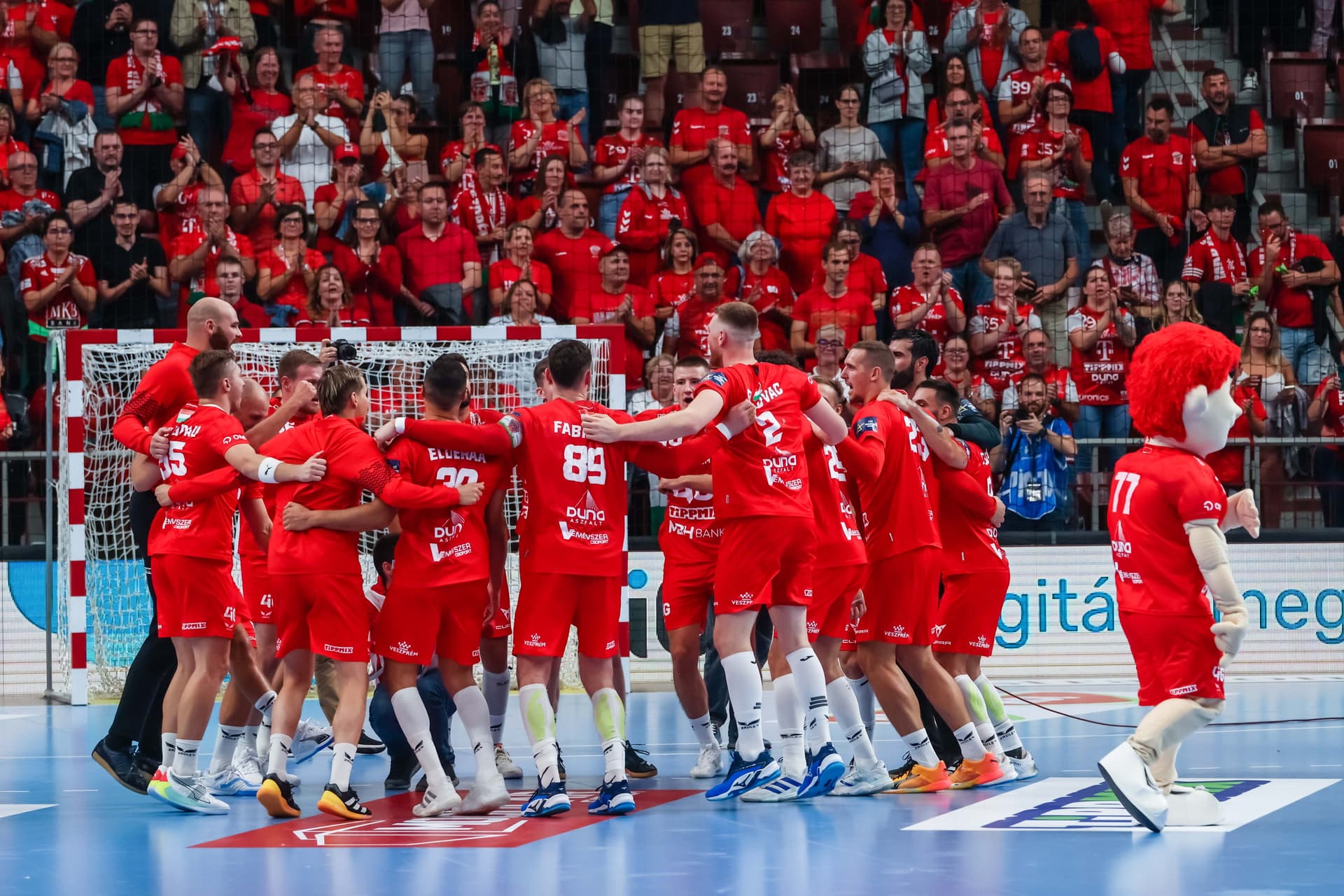 A Veszprém kiütötte a PSG-t