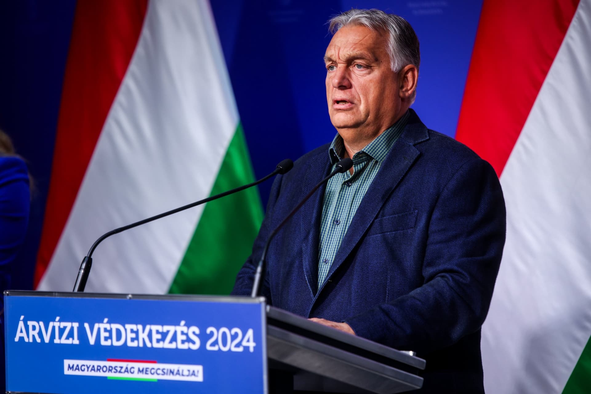 Orbán Viktor vezetésével ülést tartott az árvízvédelmi operatív törzs