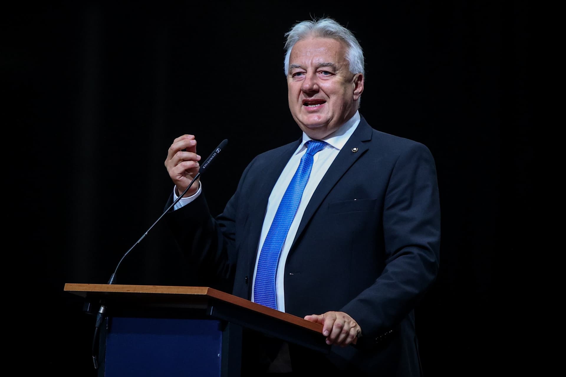 Semjén Zsolt: Menthetetlen és visszataszító néhány pap közelmúltbeli botránya