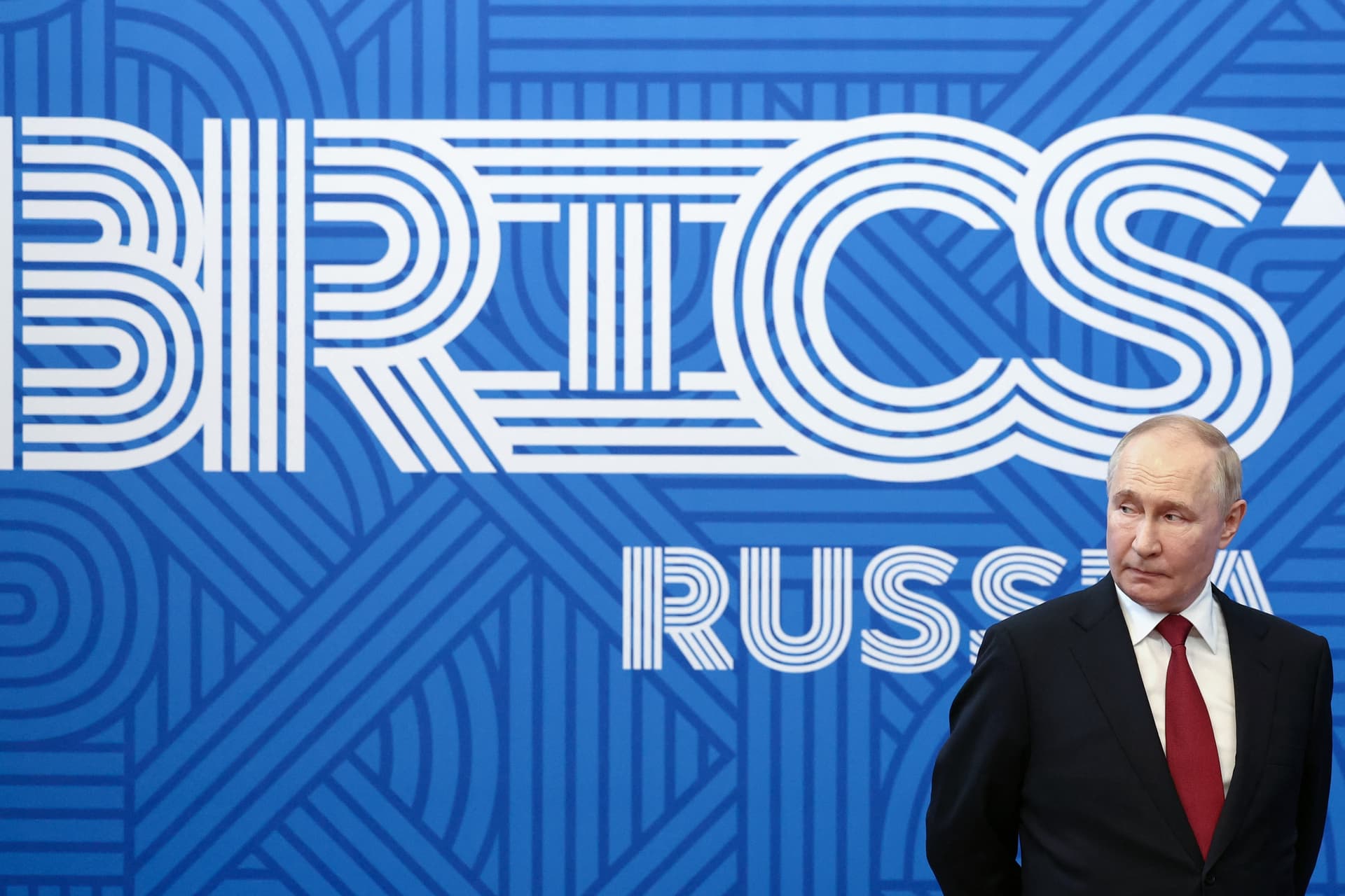 Vlagyimir Putyin: A BRICS-nek közös befektetési platformra és gabonatőzsdére van szüksége