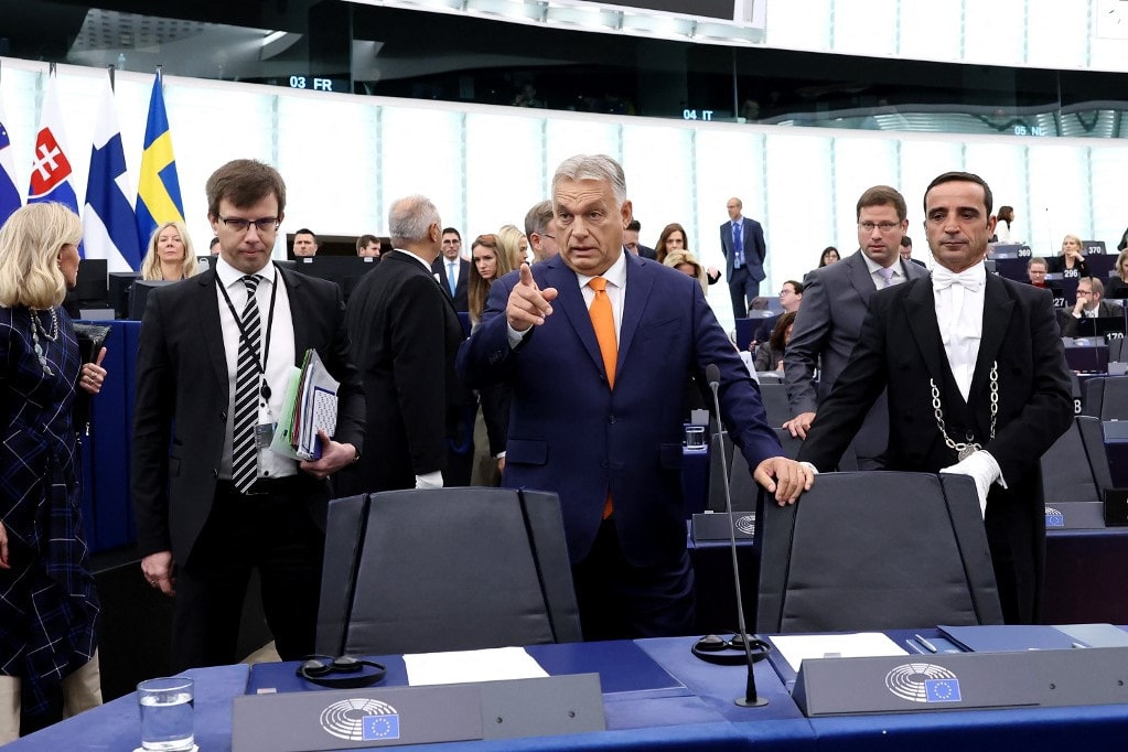 Hölvényi György: Az európai baloldal a politikai haszonszerzést választotta