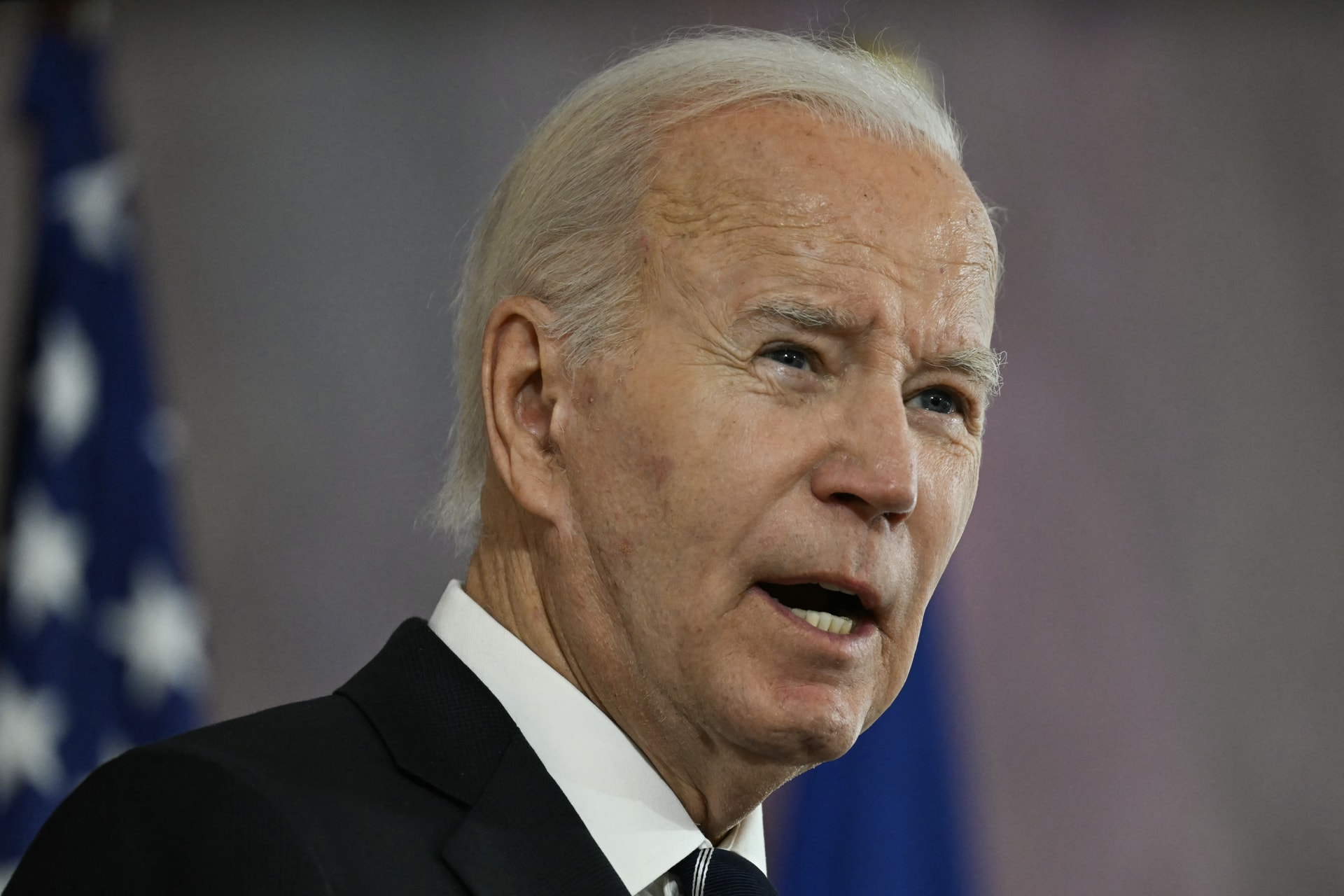 Joe Biden elengedi Ukrajna adósságait